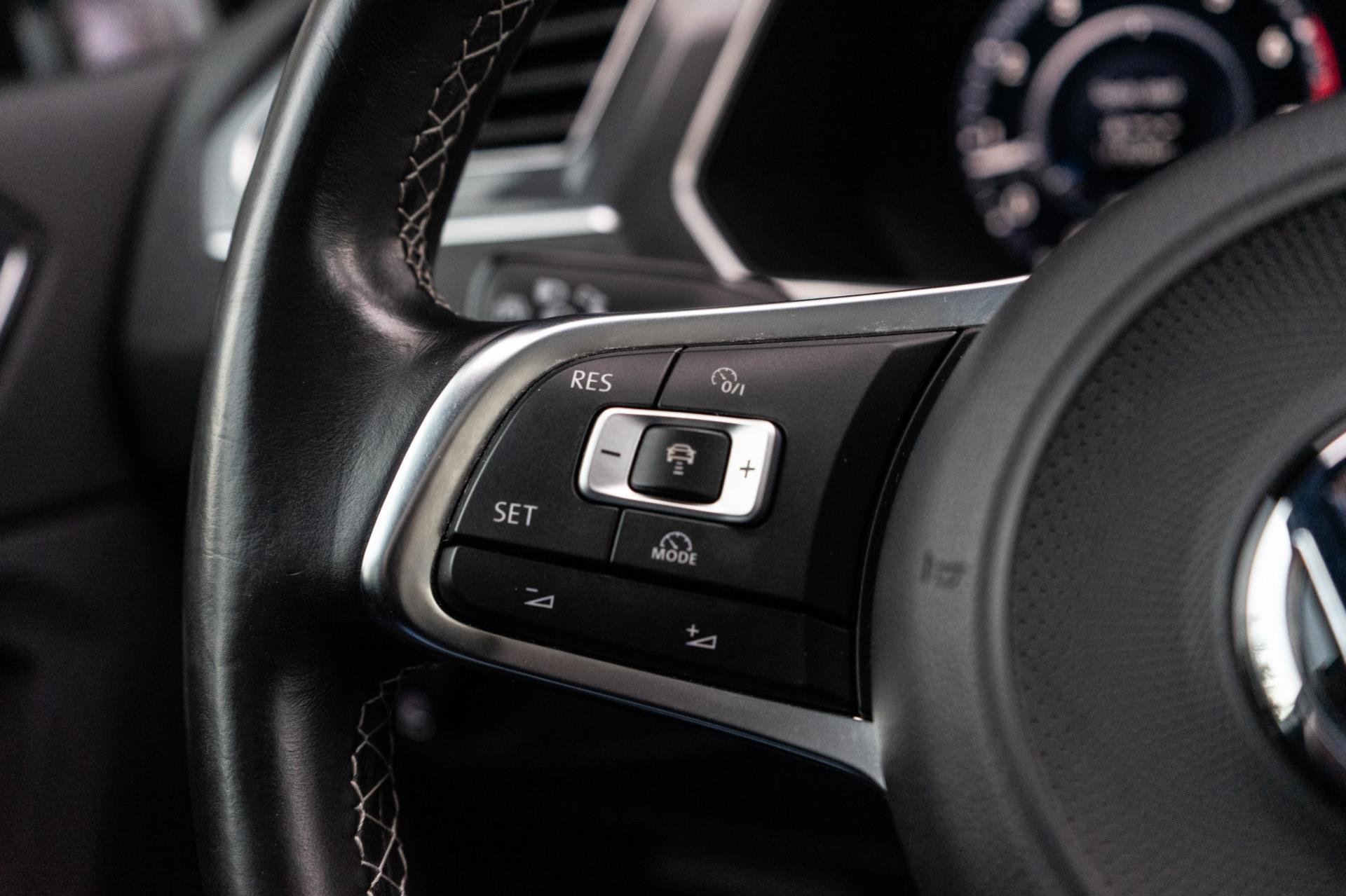 Volkswagen Tiguan 2.0 TSI 4Motion R-Line (2017), foto 30