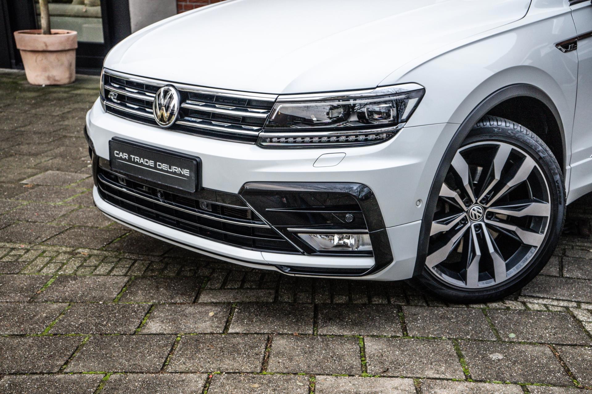 Volkswagen Tiguan 2.0 TSI 4Motion R-Line (2017), foto 4