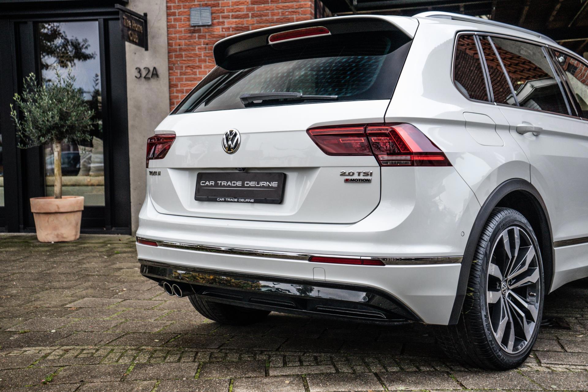 Volkswagen Tiguan 2.0 TSI 4Motion R-Line (2017), foto 8