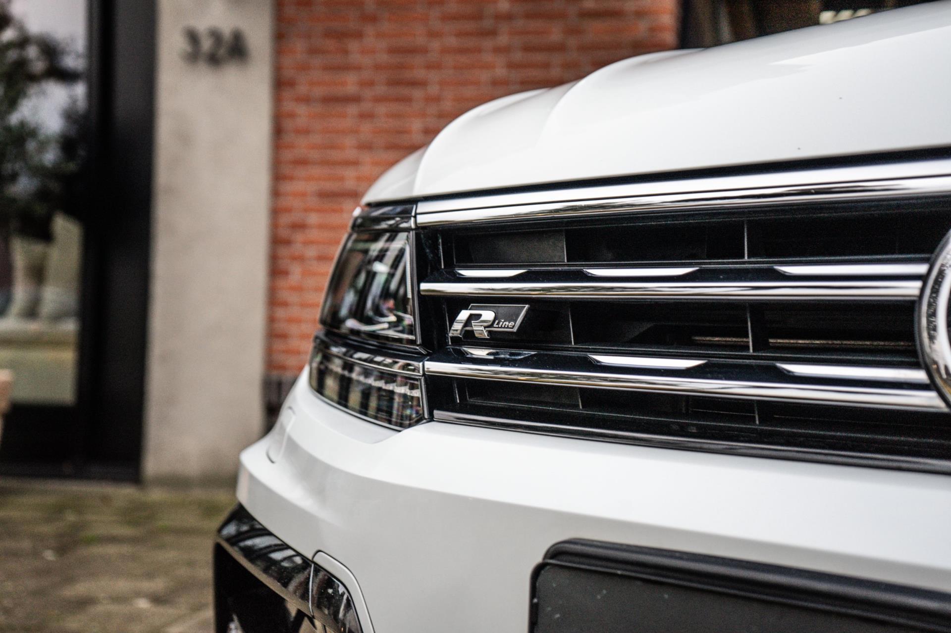 Volkswagen Tiguan 2.0 TSI 4Motion R-Line (2017), foto 10