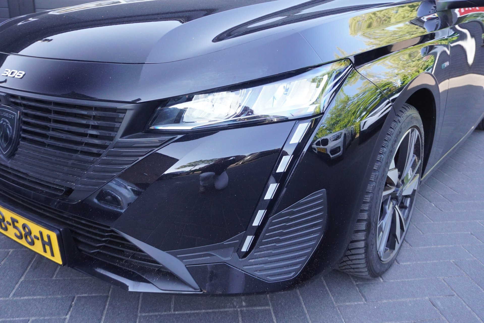 Peugeot 308 SW 1.6 Plug-in Hybrid Aut (2022), foto 2