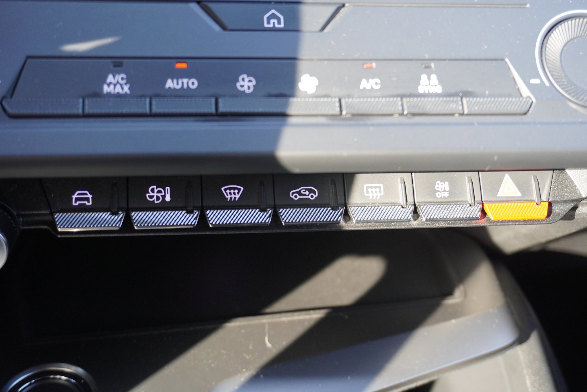 Peugeot 308 SW 1.6 Plug-in Hybrid Aut (2022), foto 16