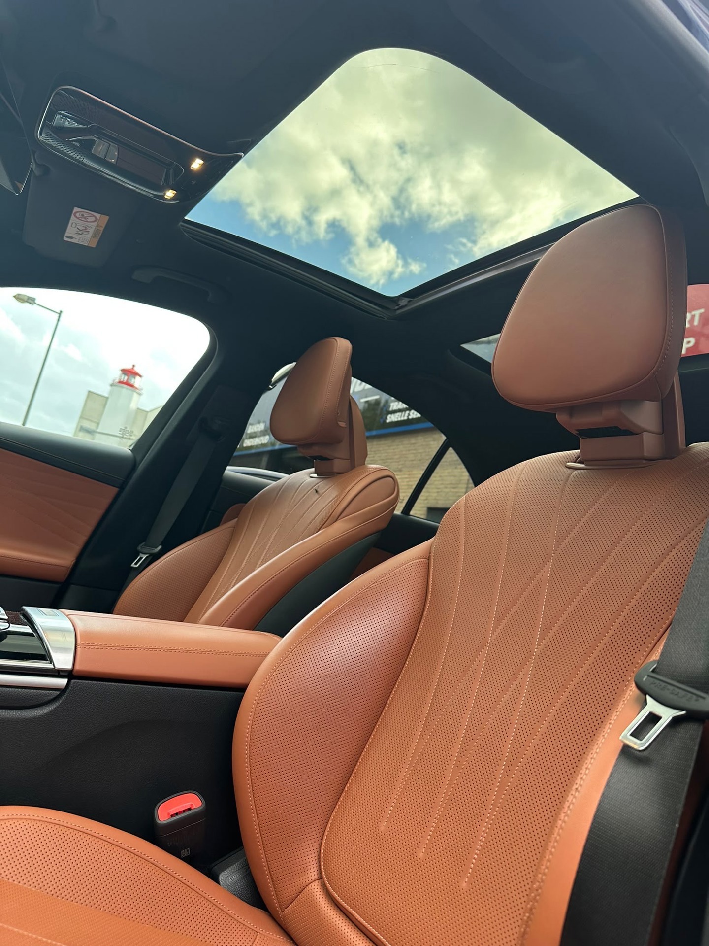 Mercedes-Benz C-klasse 300 e AMG Line (2024), foto 14