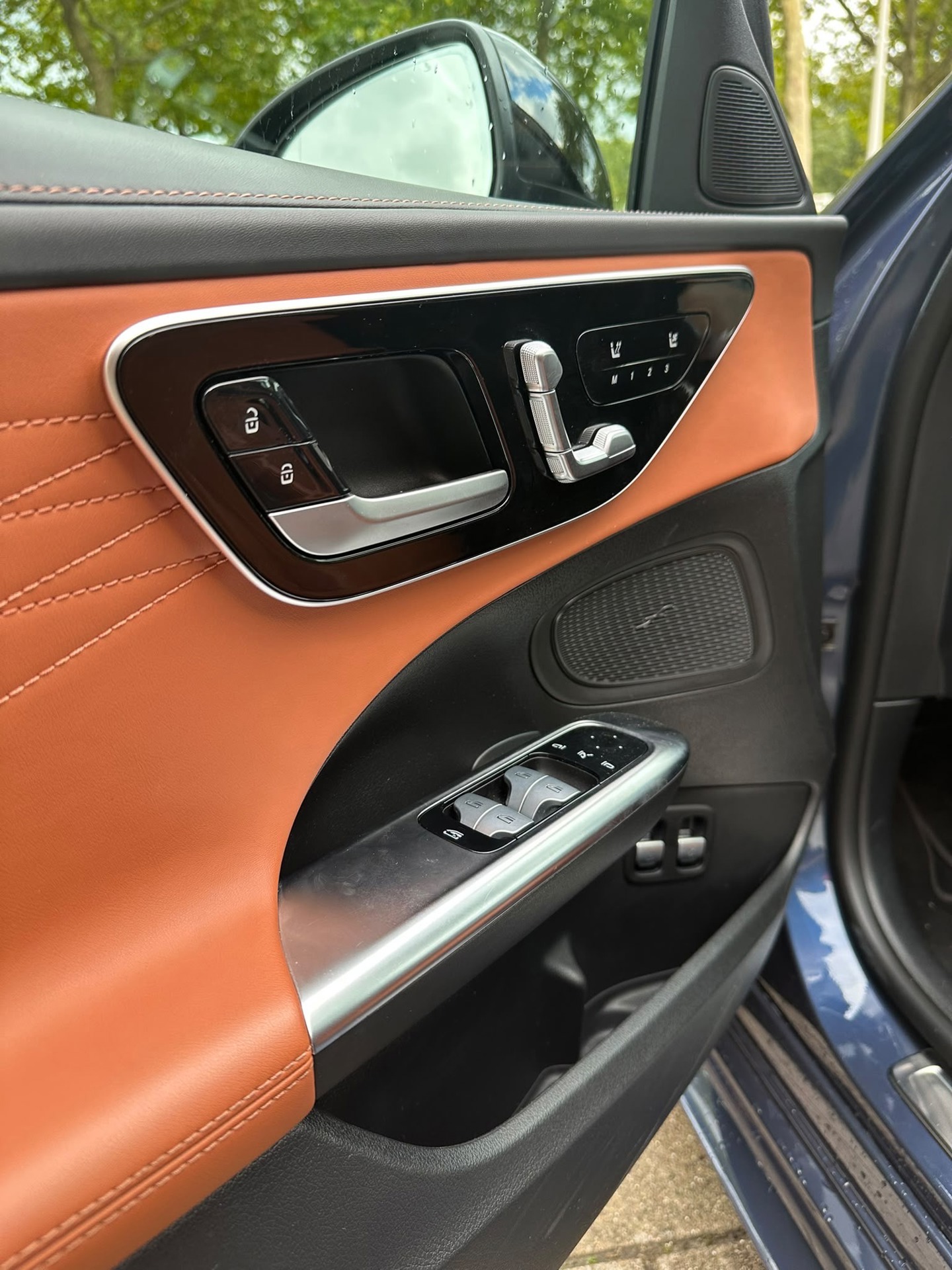 Mercedes-Benz C-klasse 300 e AMG Line (2024), foto 18
