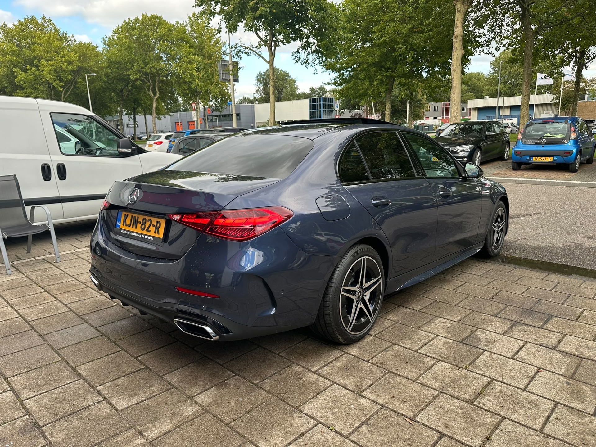 Mercedes-Benz C-klasse 300 e AMG Line (2024), foto 3