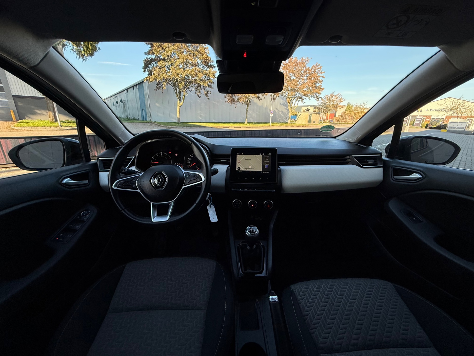 Renault Clio 1.0 TCe 90 Evolution (2023), foto 24