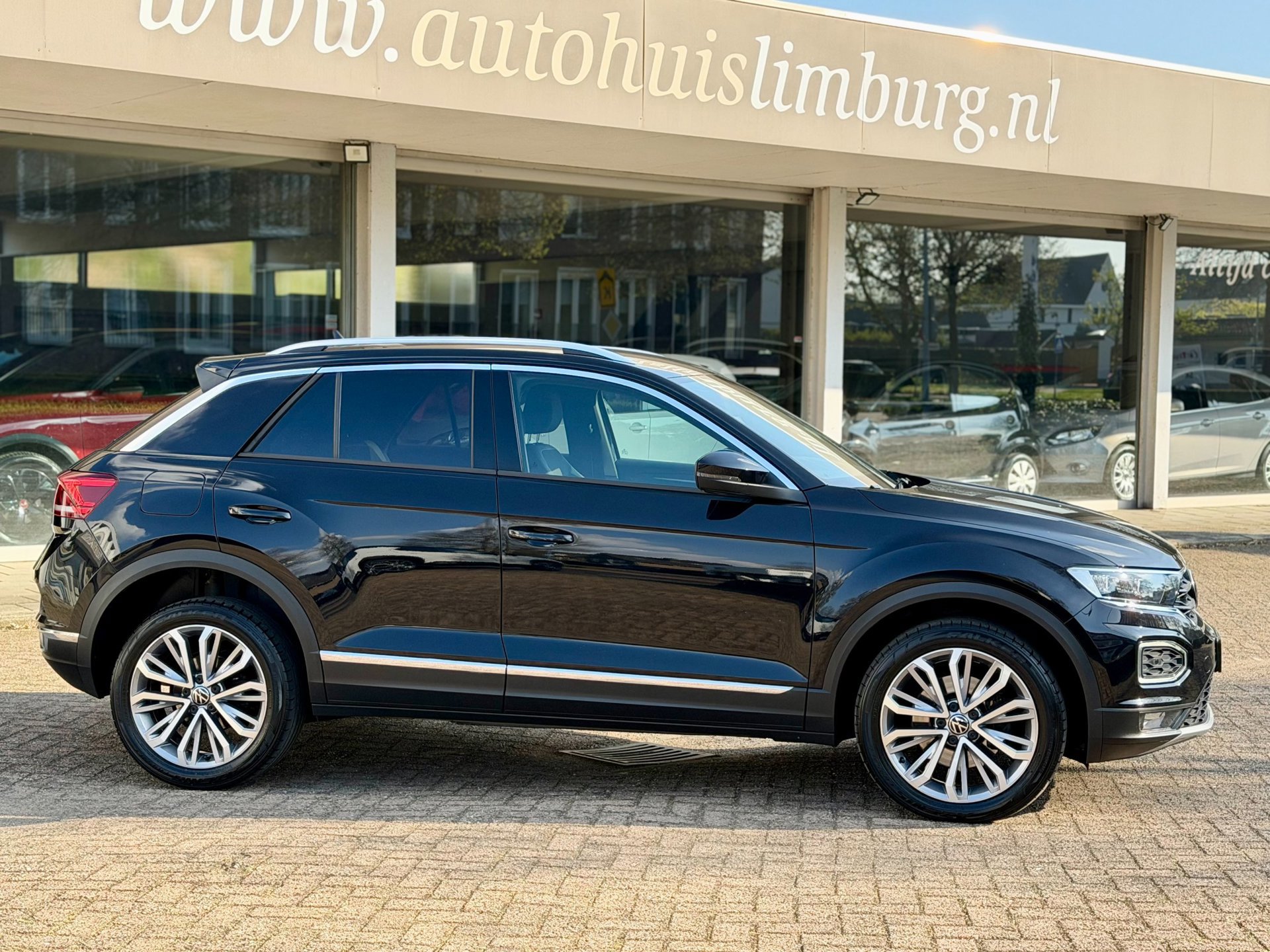 Volkswagen T-Roc 2.0 TSI 4Motion Sport Business R (2021), foto 3