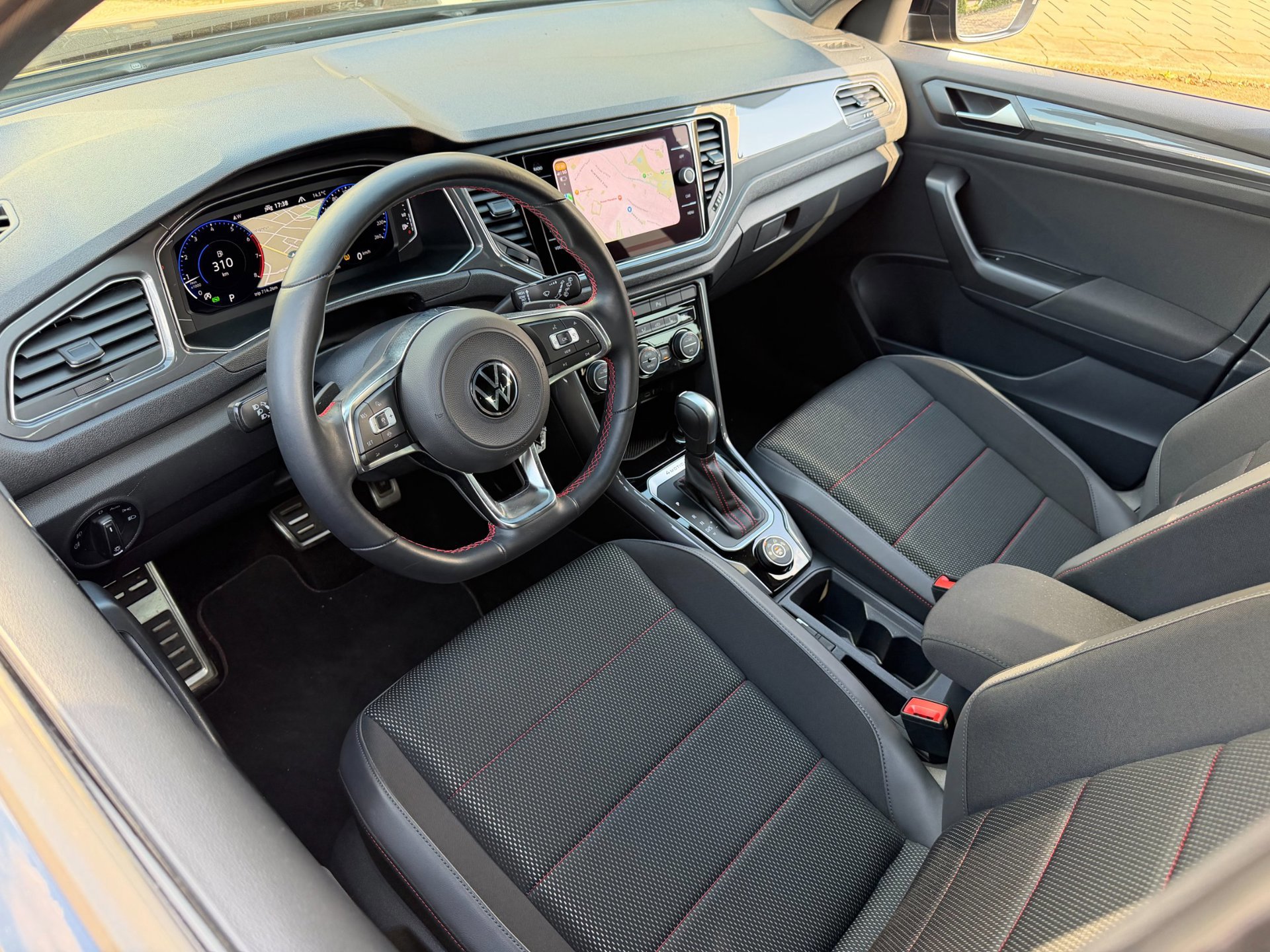 Volkswagen T-Roc 2.0 TSI 4Motion Sport Business R (2021), foto 7