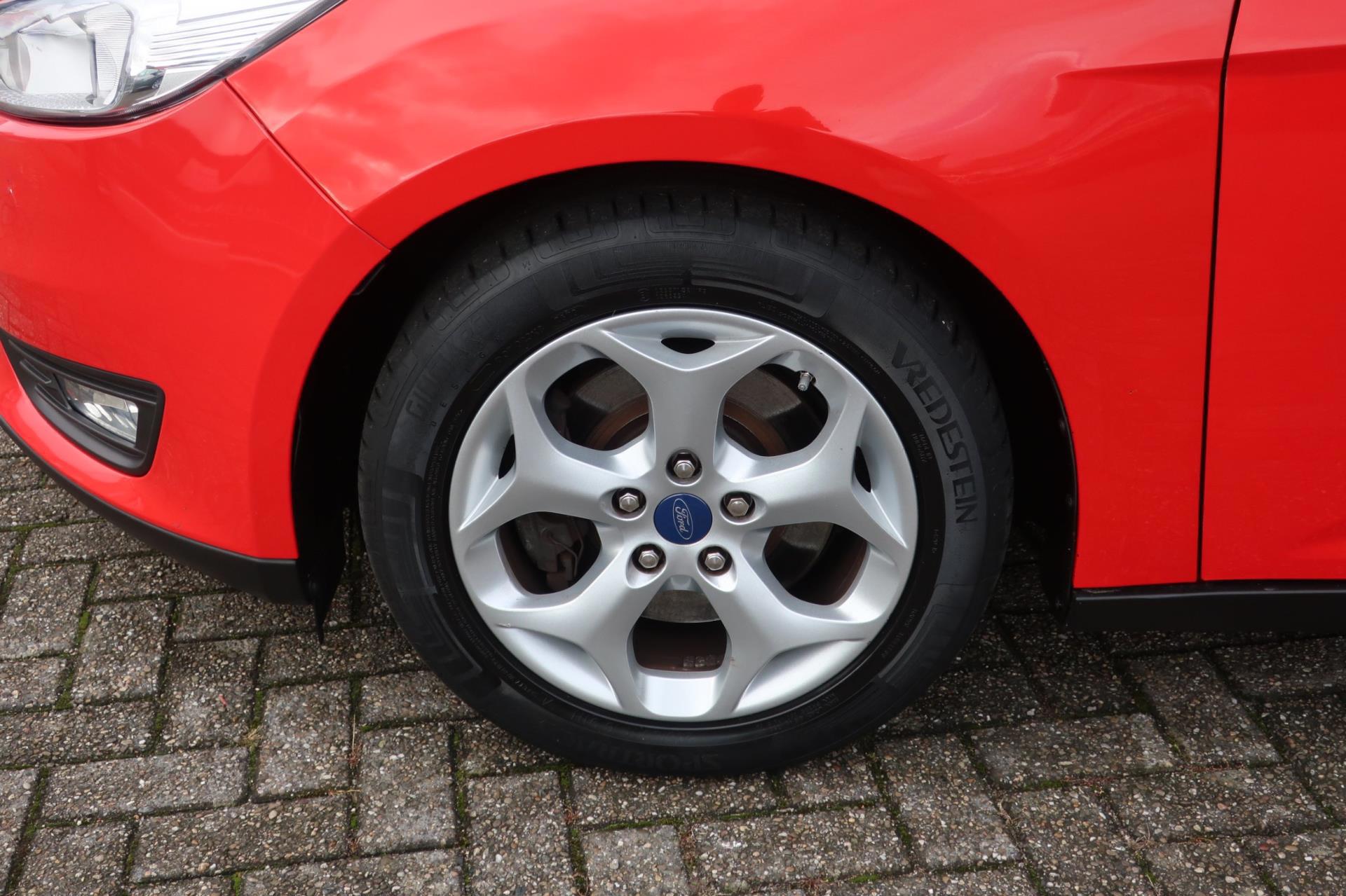 Ford Focus Wagon 1.5 Titanium (2016), foto 27