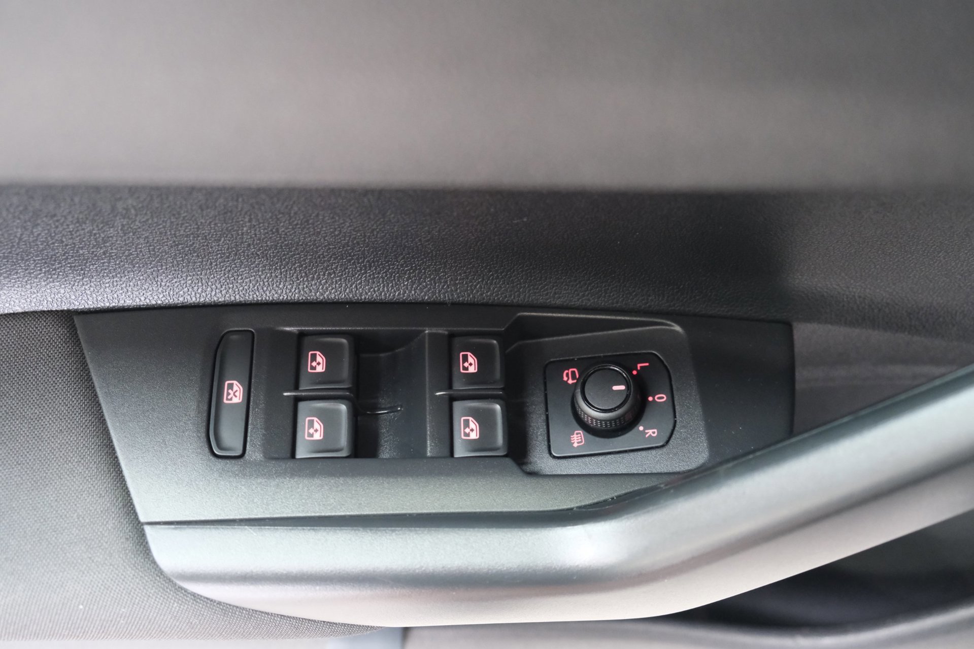Volkswagen Polo 1.0 TSI R-Line Edition (2021), foto 13