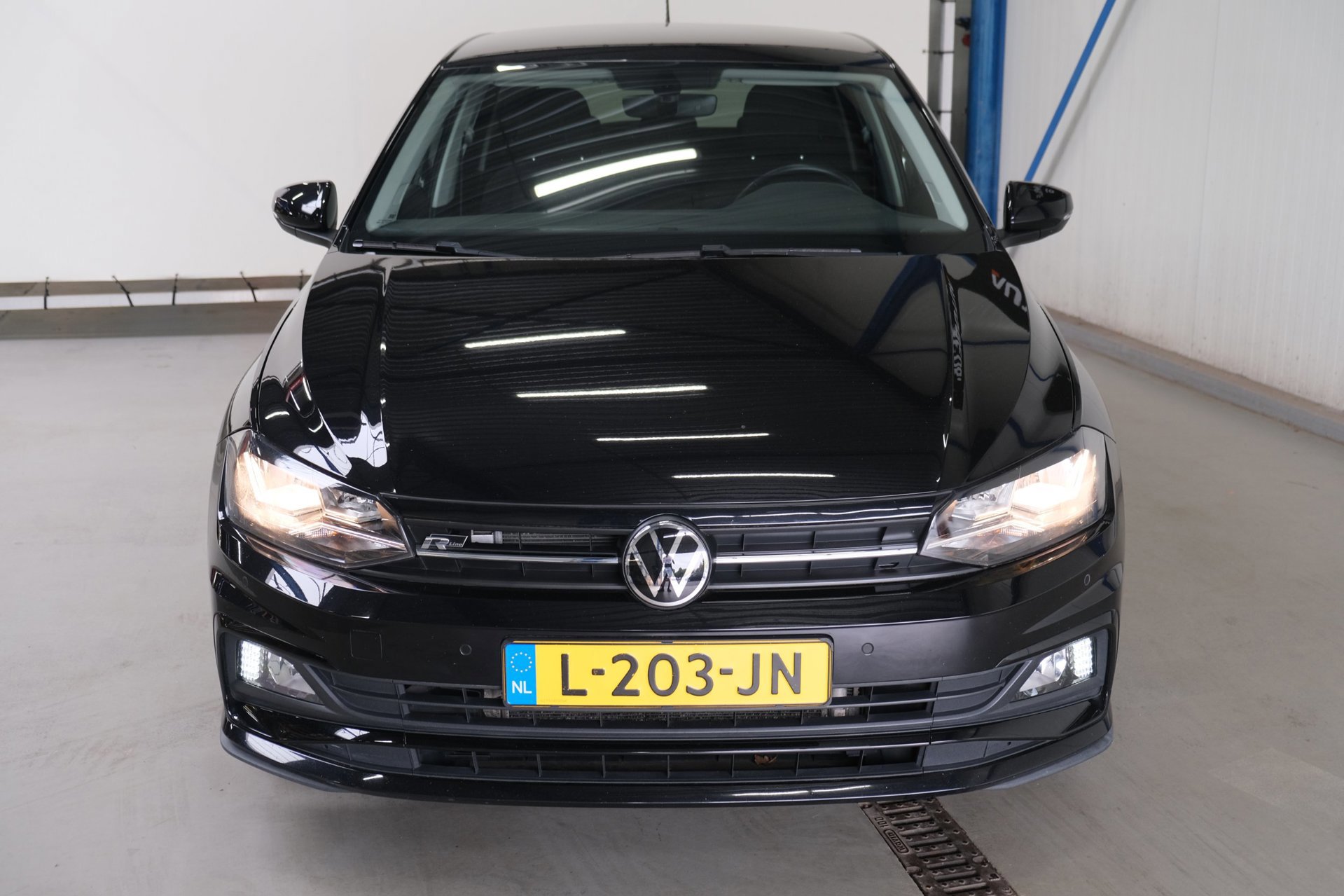 Volkswagen Polo 1.0 TSI R-Line Edition (2021), foto 3