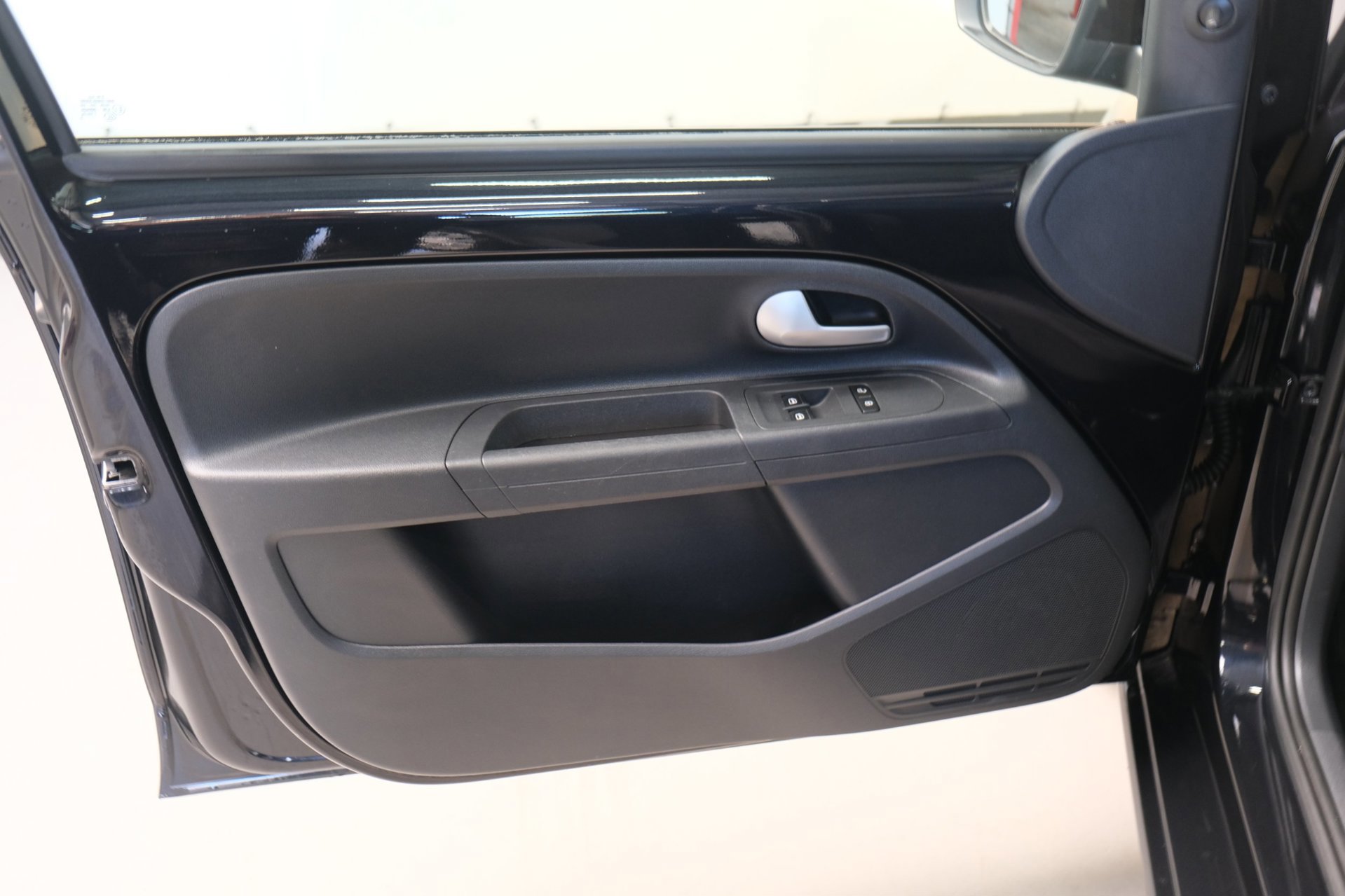 Volkswagen Up! 1.0 5 Deurs (2022), foto 11