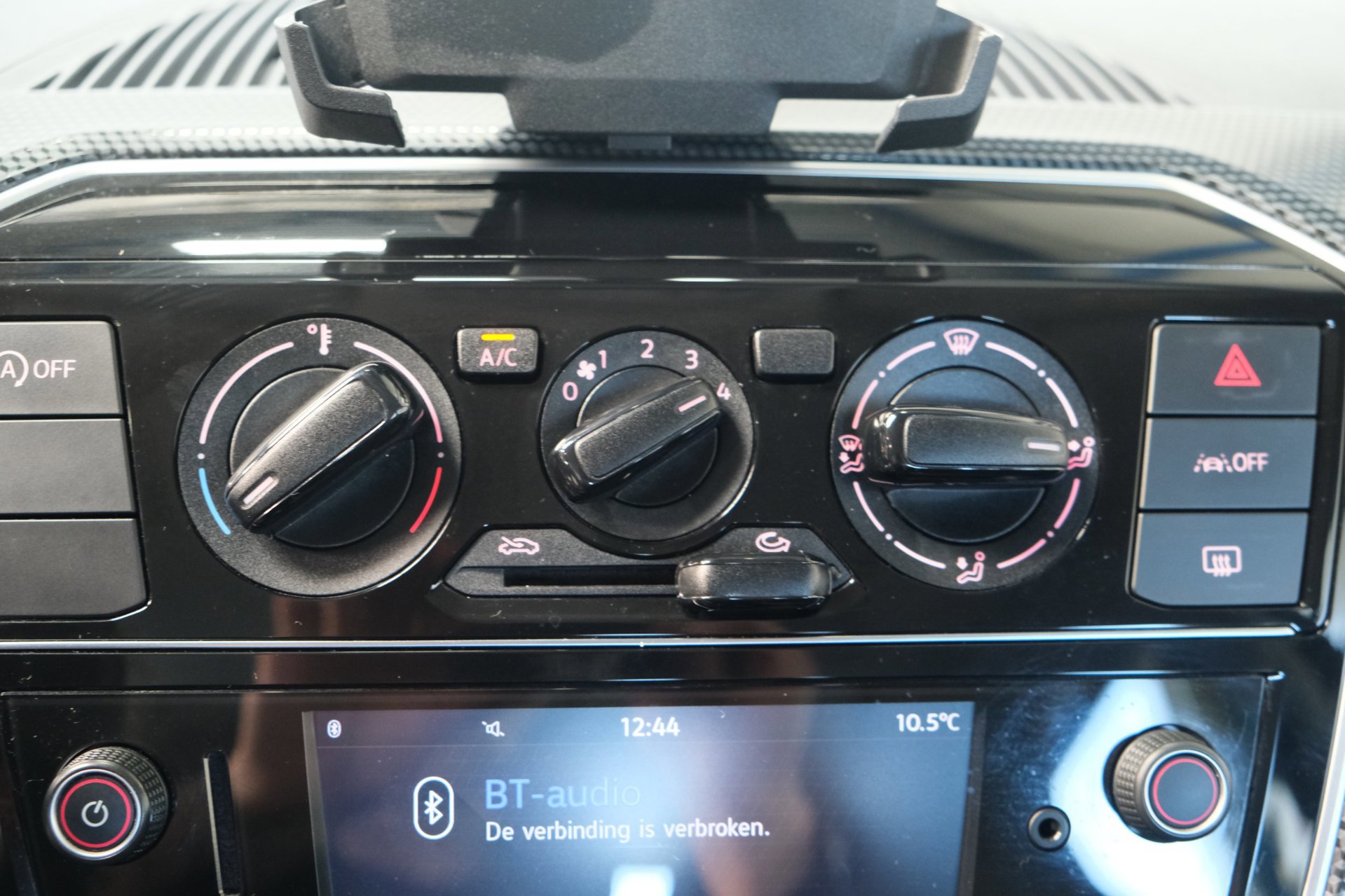 Volkswagen Up! 1.0 5 Deurs (2022), foto 17