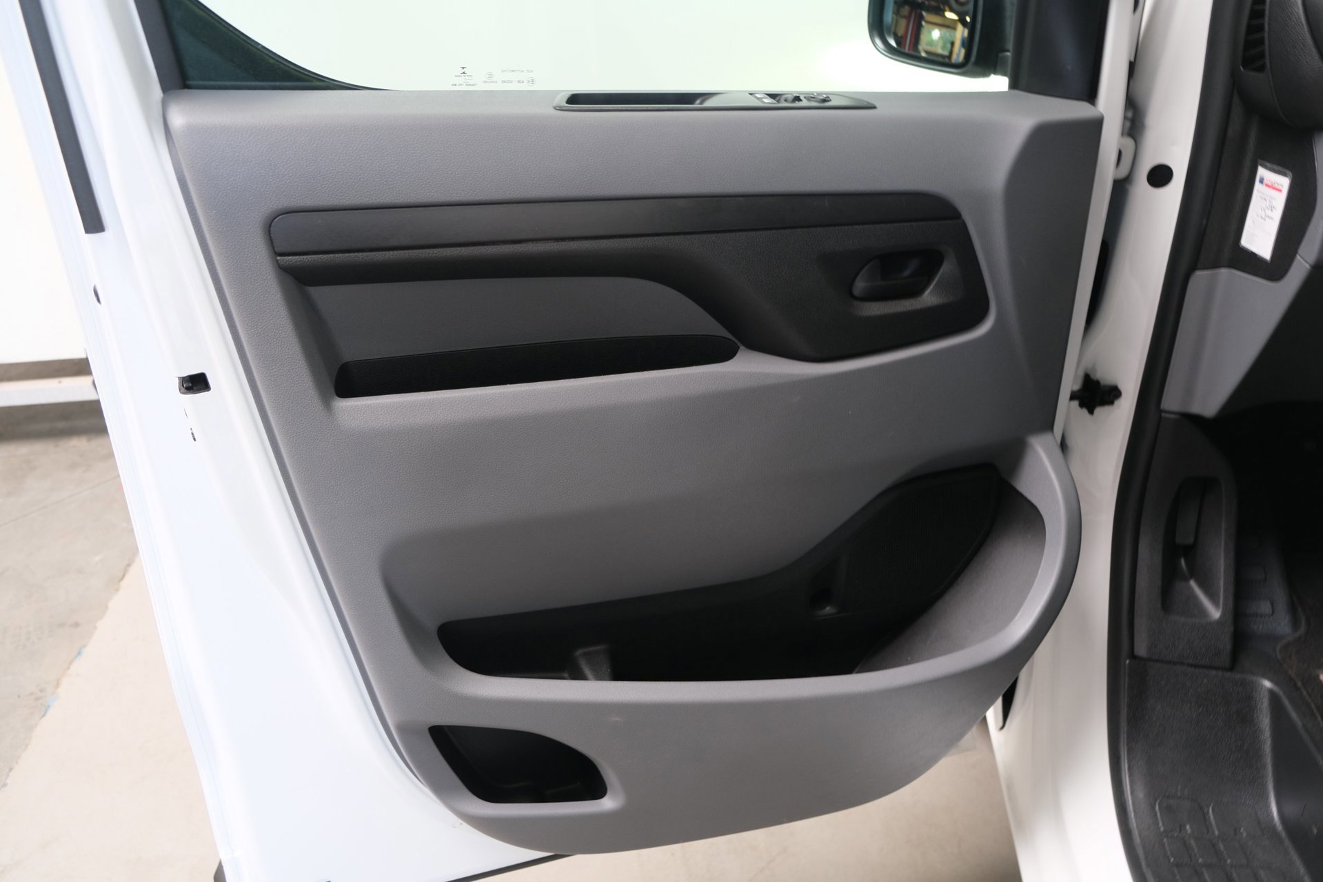 Opel Vivaro 1.5 CDTI L2H1 Edition (2021), foto 13