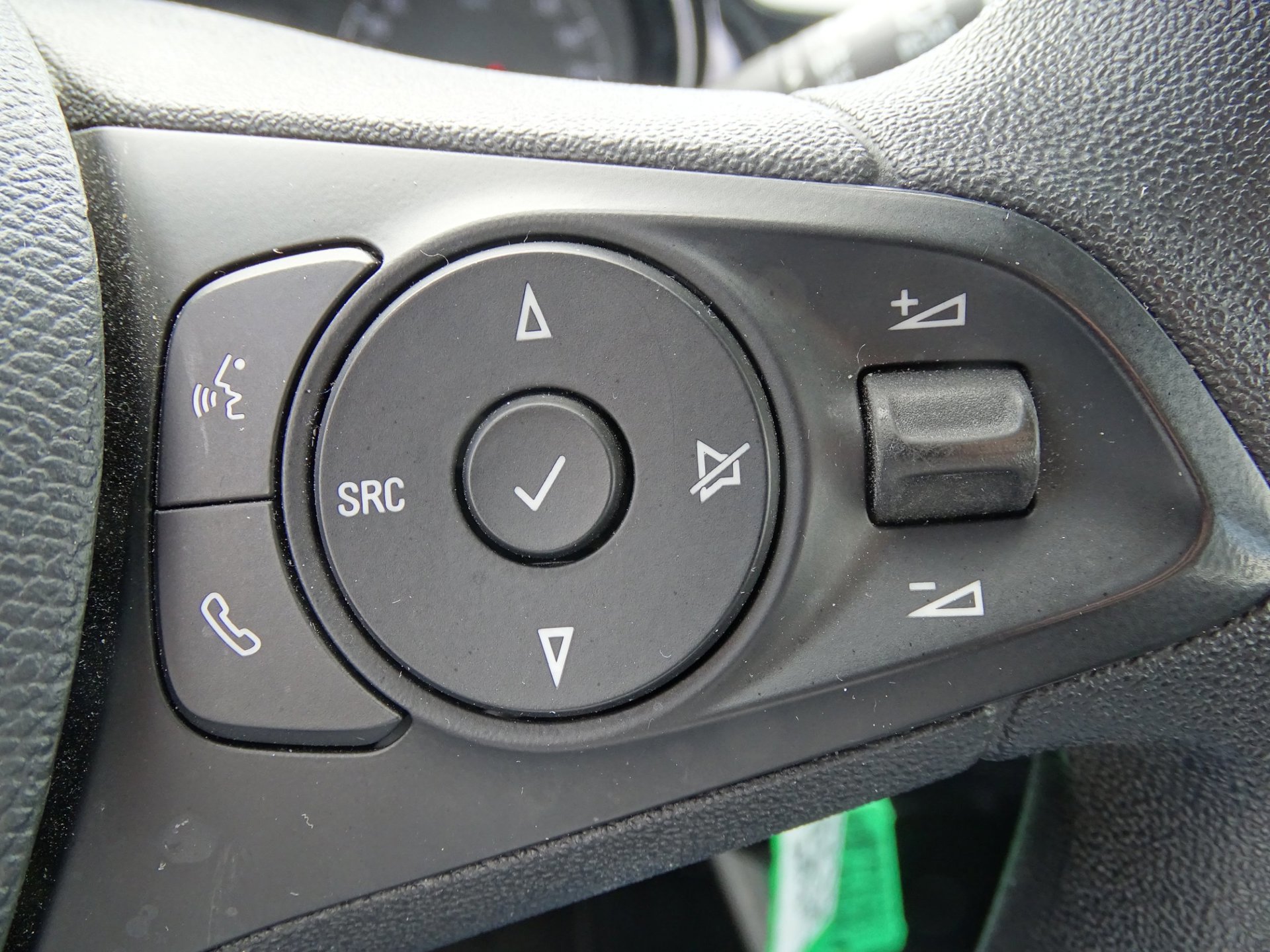 Opel Corsa 1.2 Edition (2022), foto 16