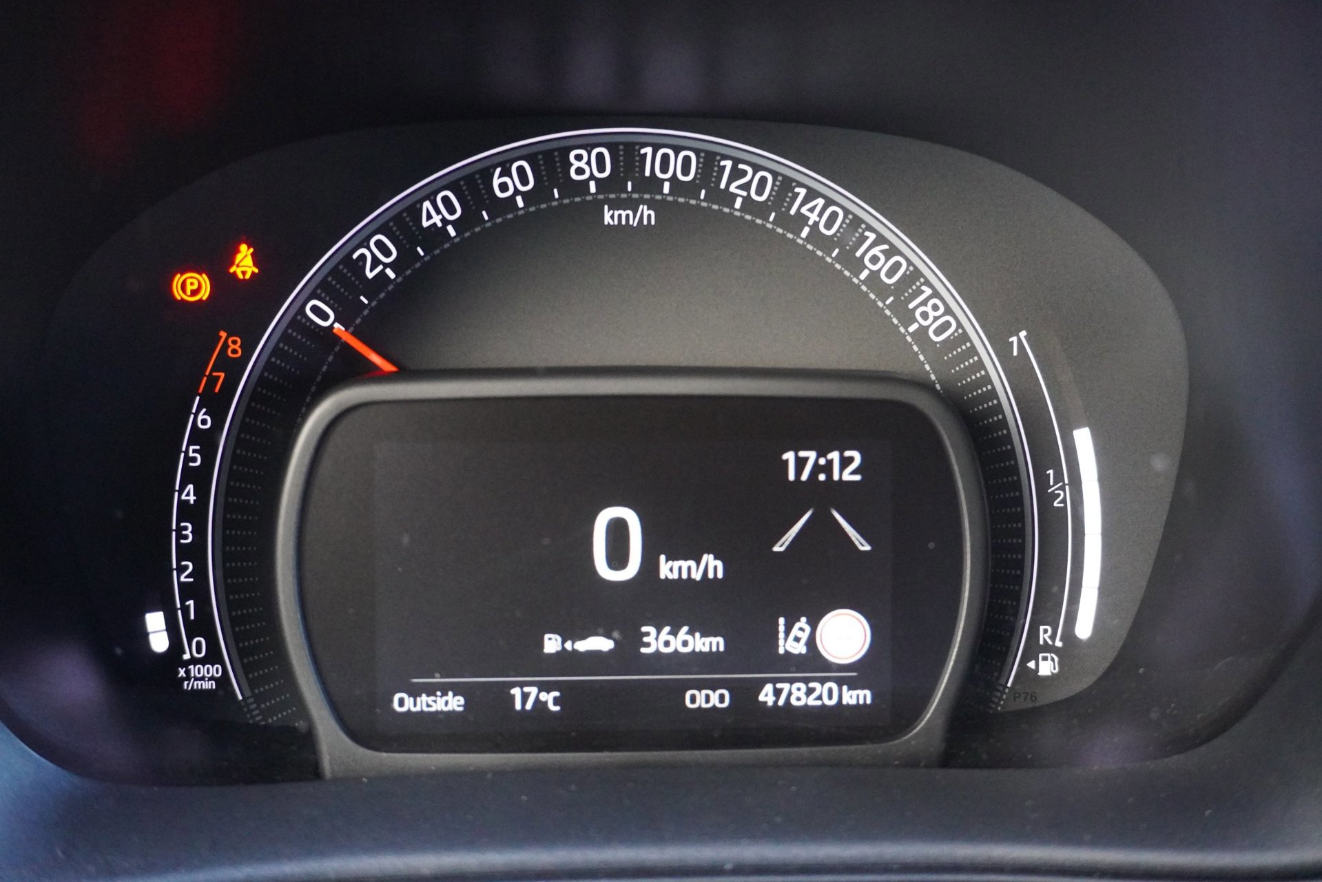 Toyota Aygo X 1.0 VVT-i MT Play (2024), foto 10