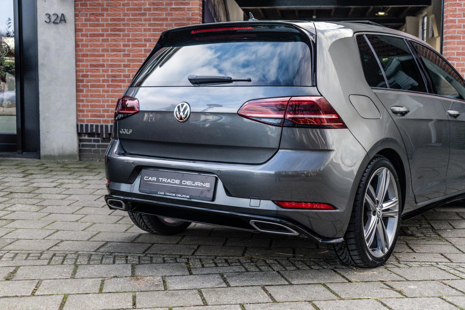 Volkswagen Golf 1.5 TSI Highline R-Line (2017), foto 11