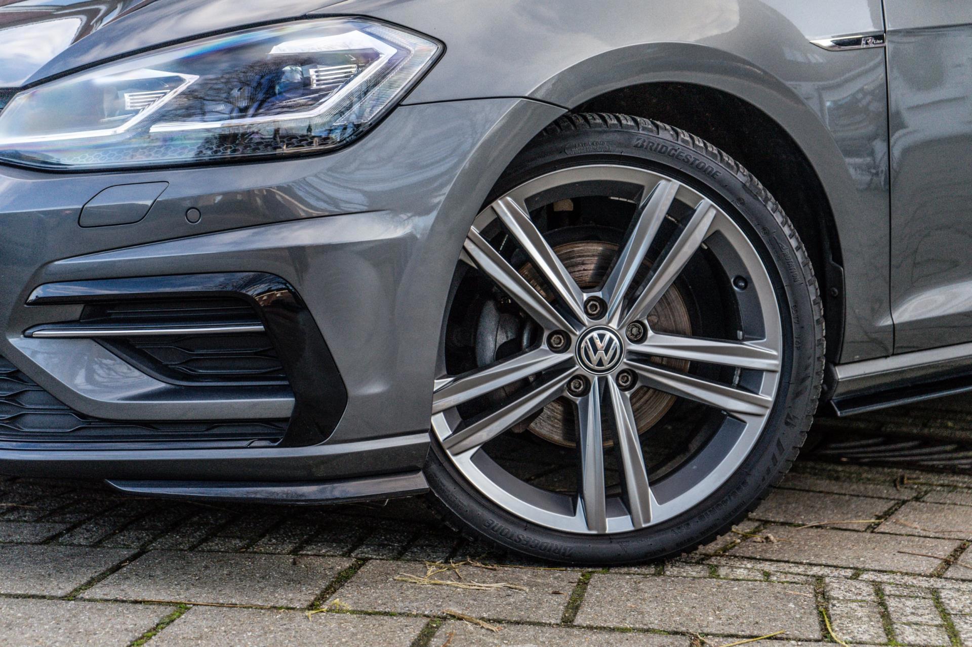 Volkswagen Golf 1.5 TSI Highline R-Line (2017), foto 6