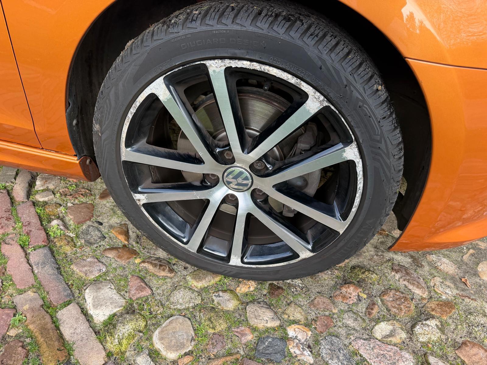 Volkswagen Golf Cabriolet 1.4 TSI Exclusive Series (2016), foto 30