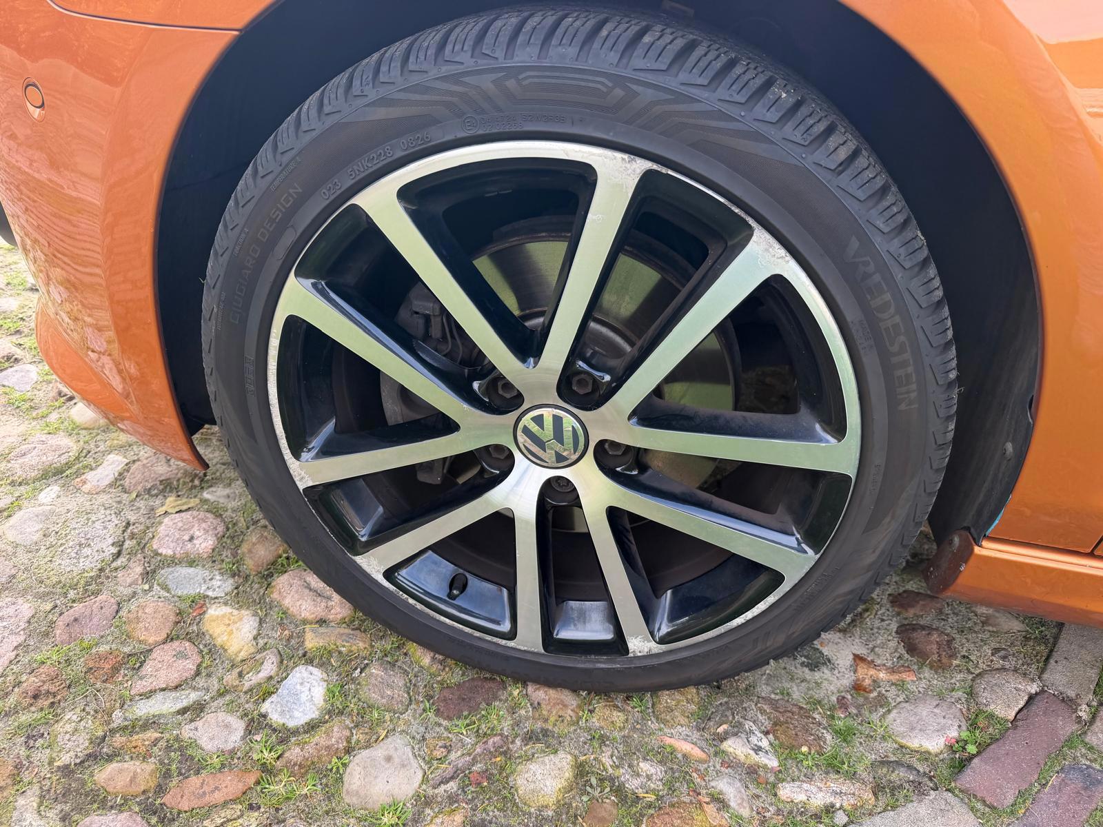 Volkswagen Golf Cabriolet 1.4 TSI Exclusive Series (2016), foto 32