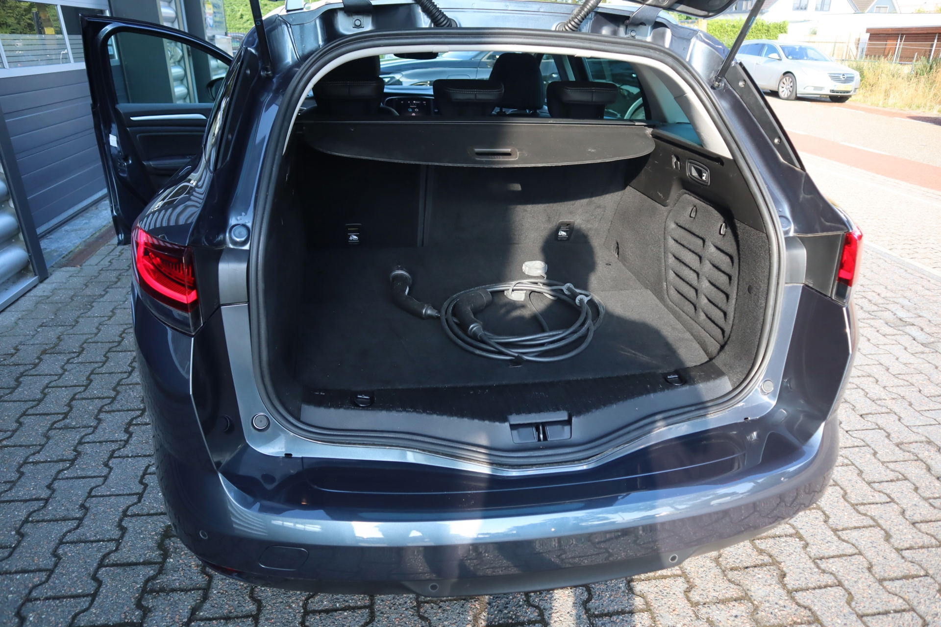 Renault Mégane Estate 1.6 E-Tech Plug-In Hybrid 160 Intens (2022), foto 11