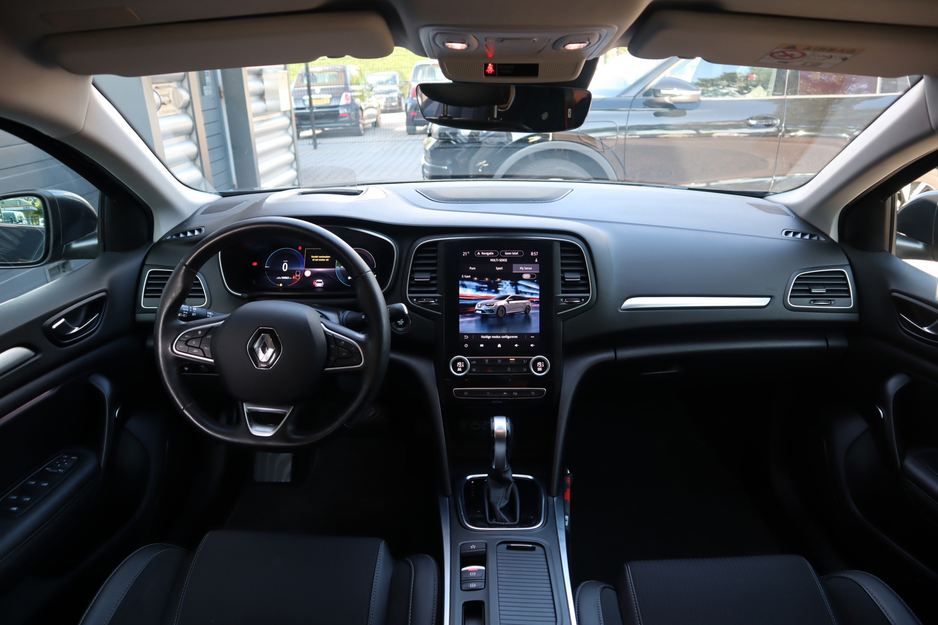 Renault Mégane Estate 1.6 E-Tech Plug-In Hybrid 160 Intens (2022), foto 13