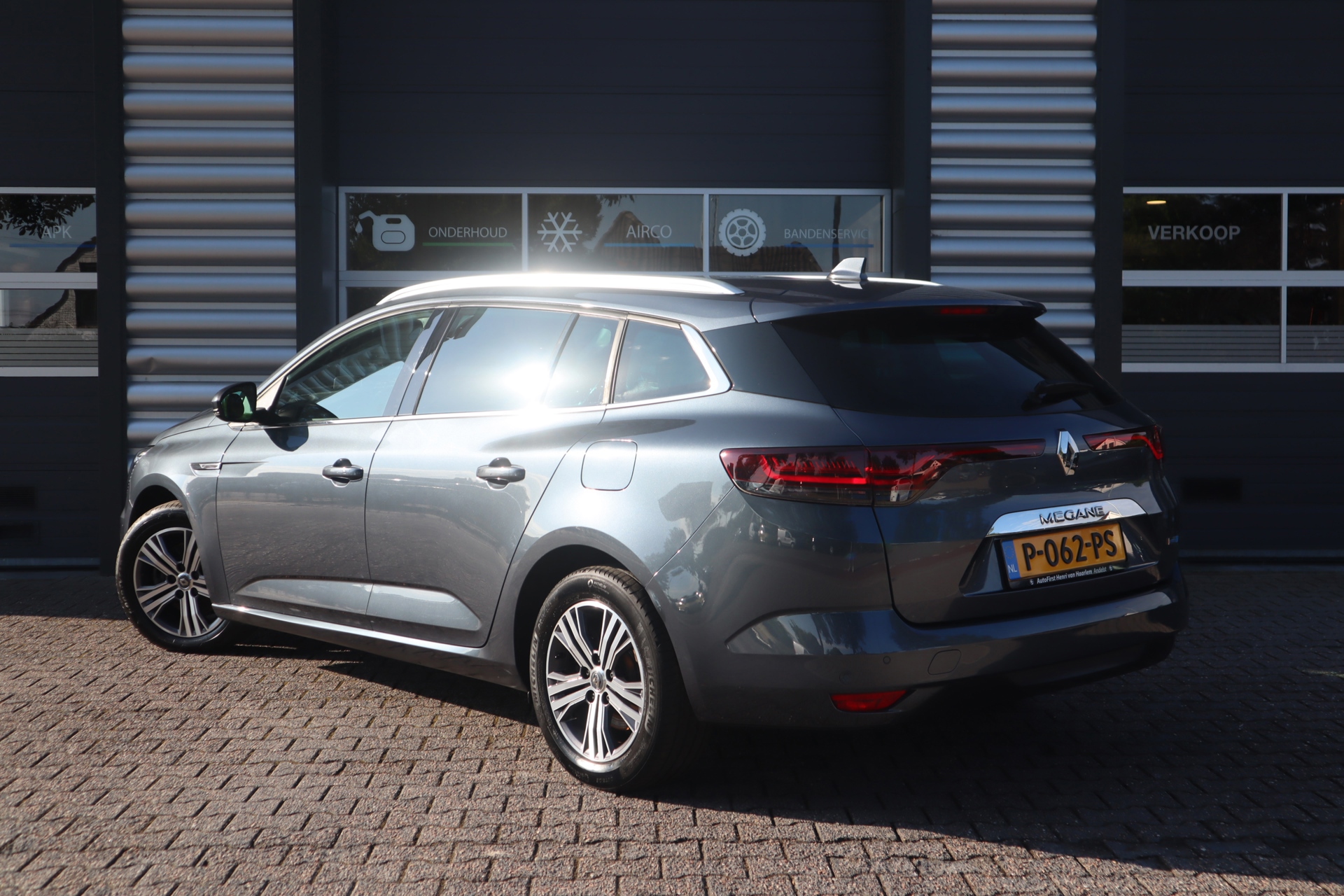 Renault Mégane Estate 1.6 E-Tech Plug-In Hybrid 160 Intens (2022), foto 4