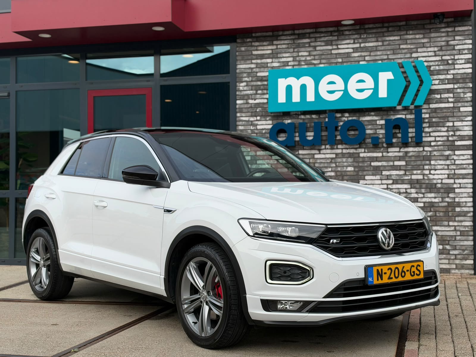 Volkswagen T-Roc 1.5 TSI 3x R-LINE DSG (2019), foto 11