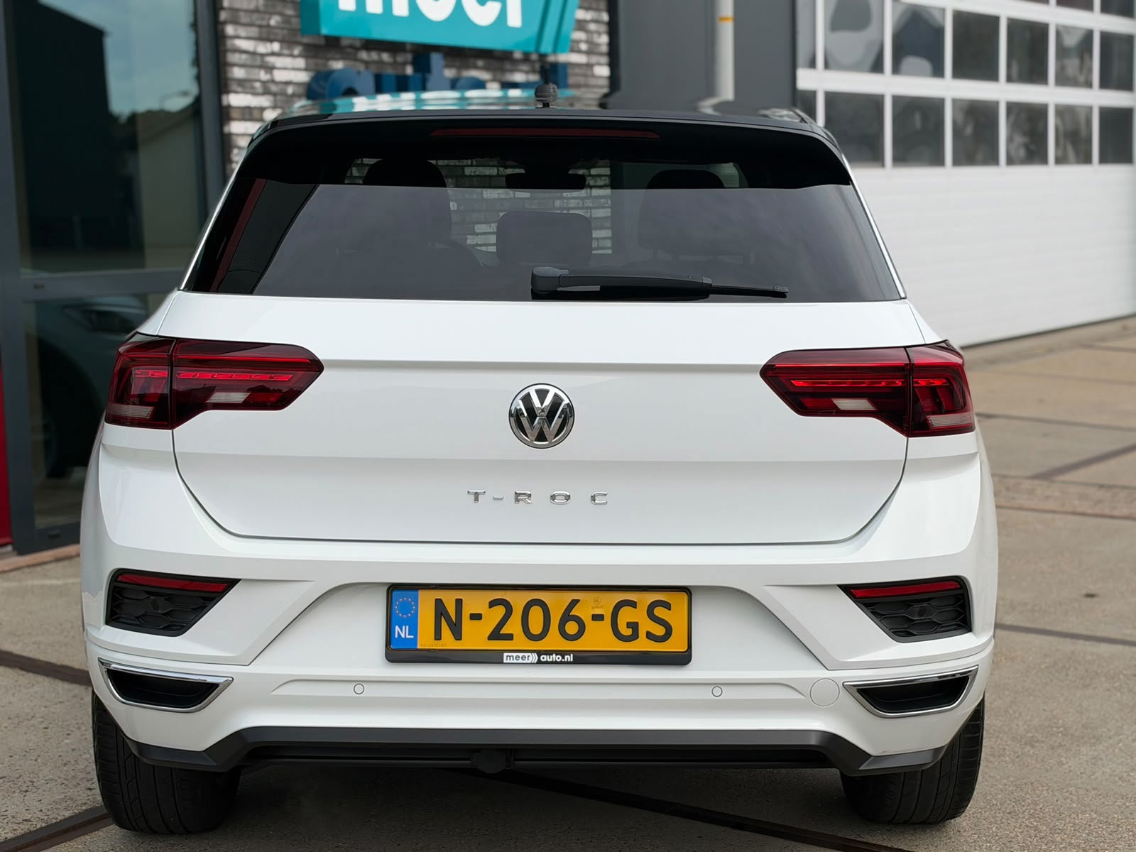 Volkswagen T-Roc 1.5 TSI 3x R-LINE DSG (2019), foto 18