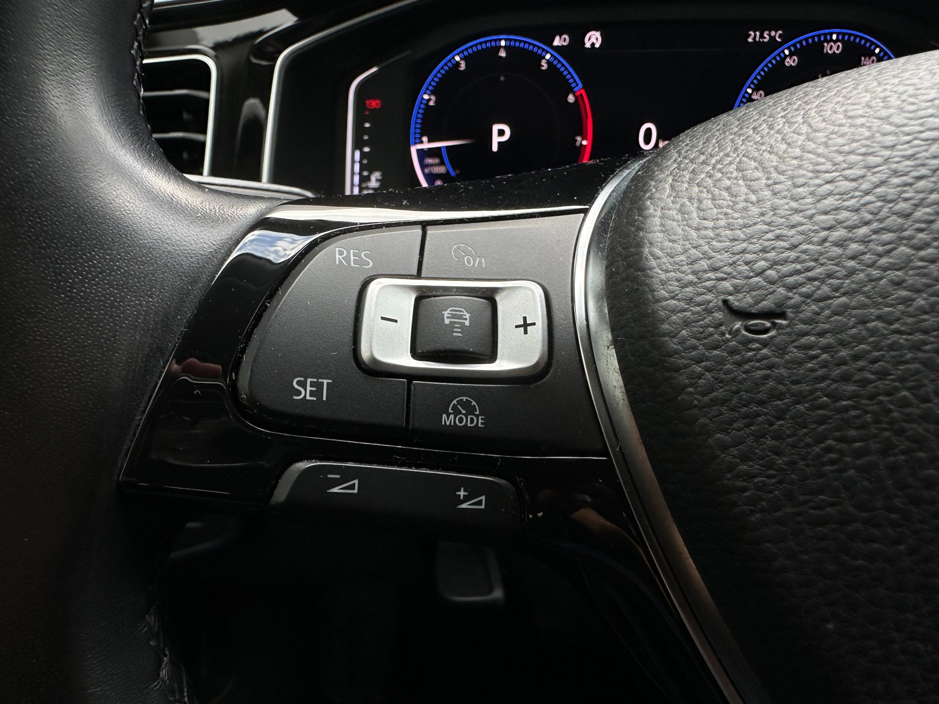 Volkswagen Polo 1.0 TSI R-Line (2018), foto 18