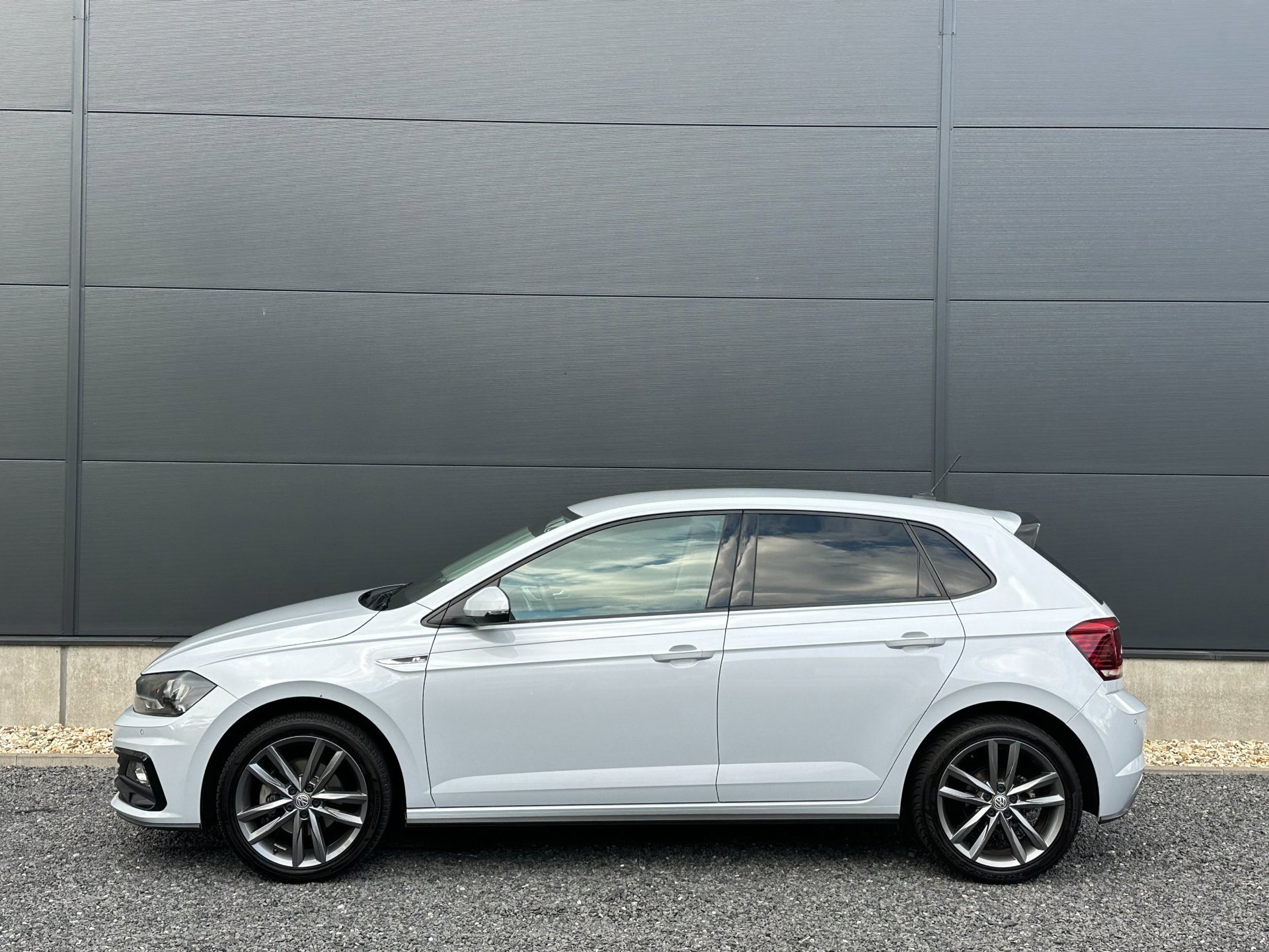 Volkswagen Polo 1.0 TSI R-Line (2018), foto 3