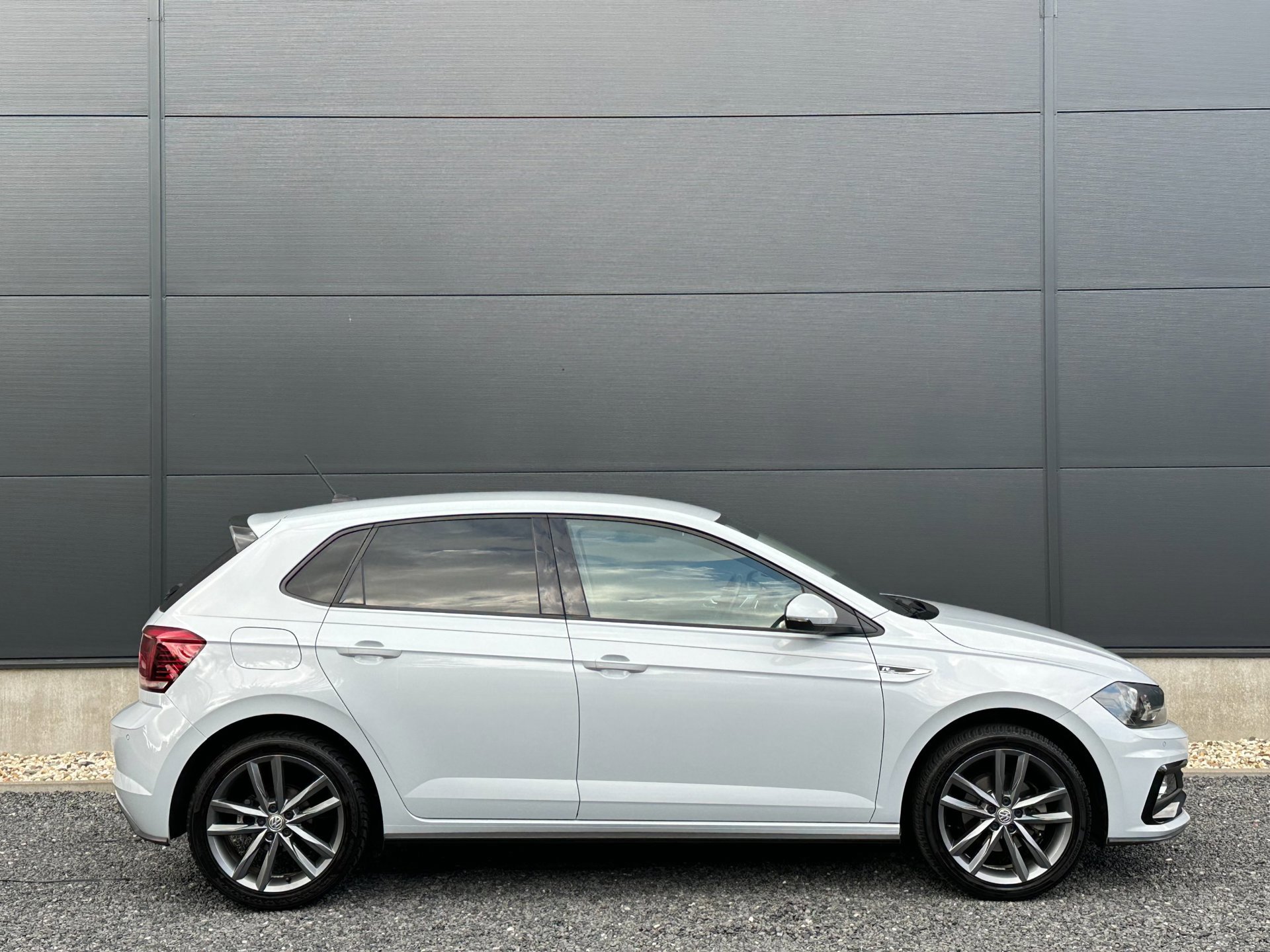 Volkswagen Polo 1.0 TSI R-Line (2018), foto 7