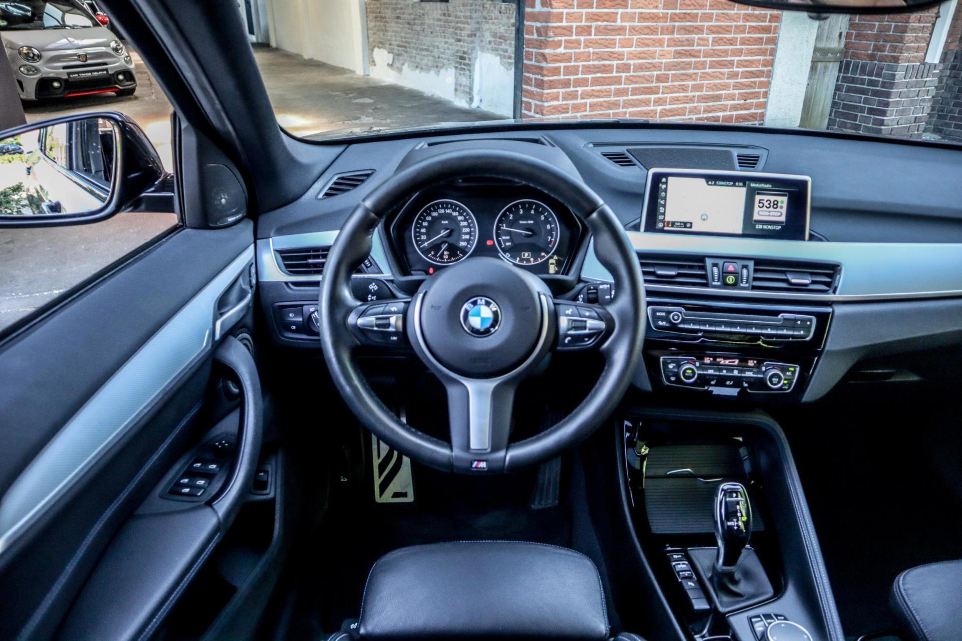 BMW X1 SDrive20i High Executive (2018), foto 14