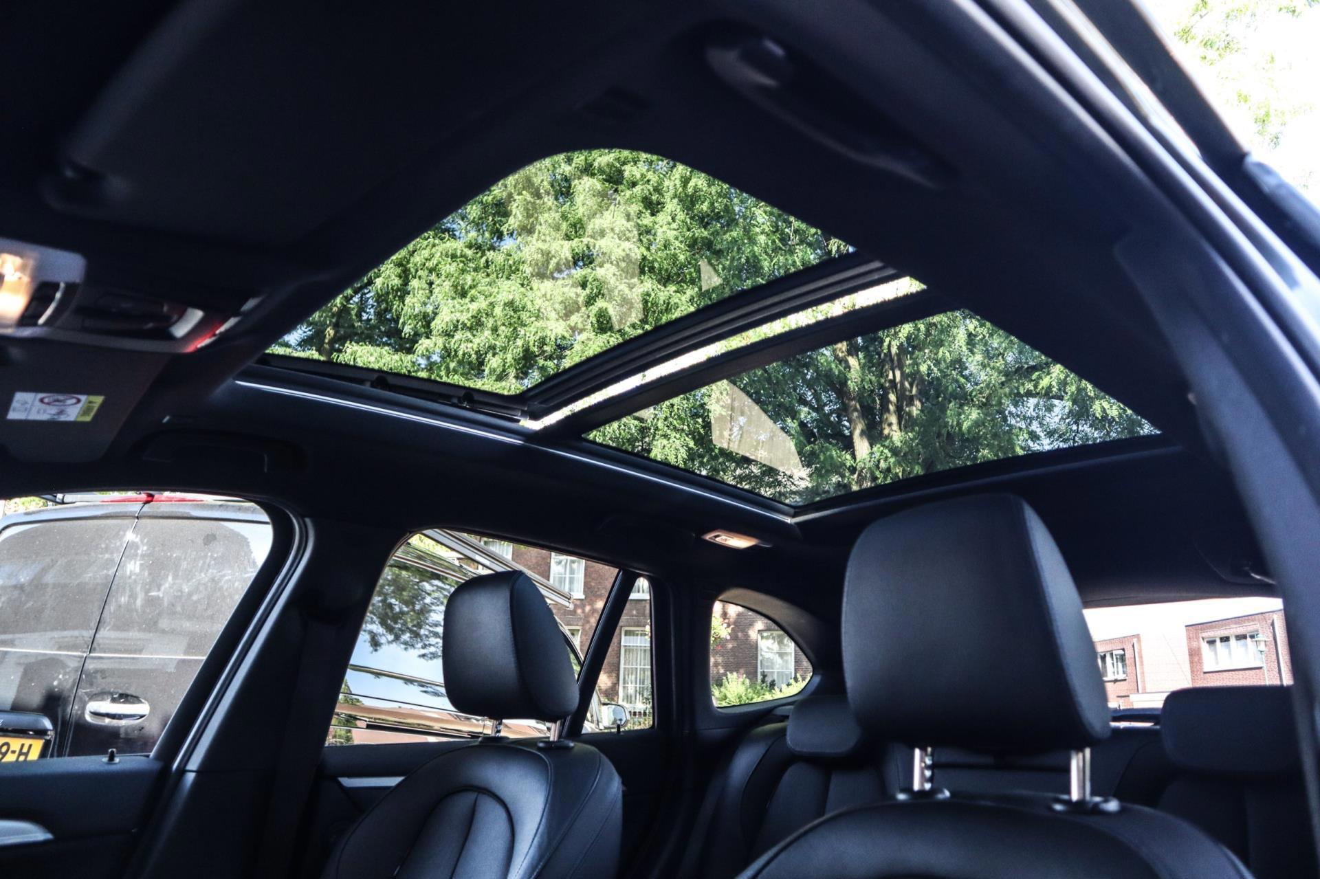 BMW X1 SDrive20i High Executive (2018), foto 17