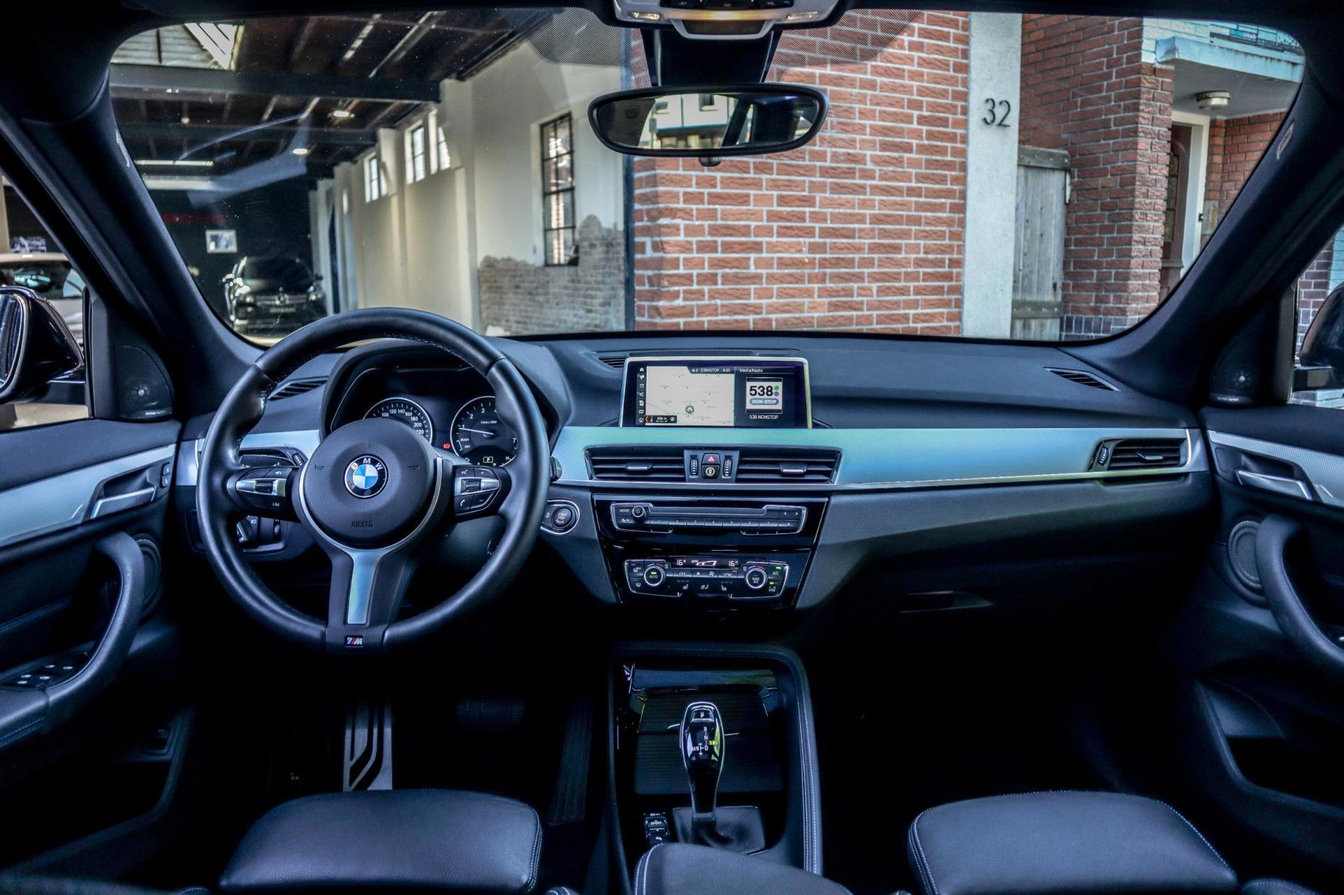 BMW X1 SDrive20i High Executive (2018), foto 6