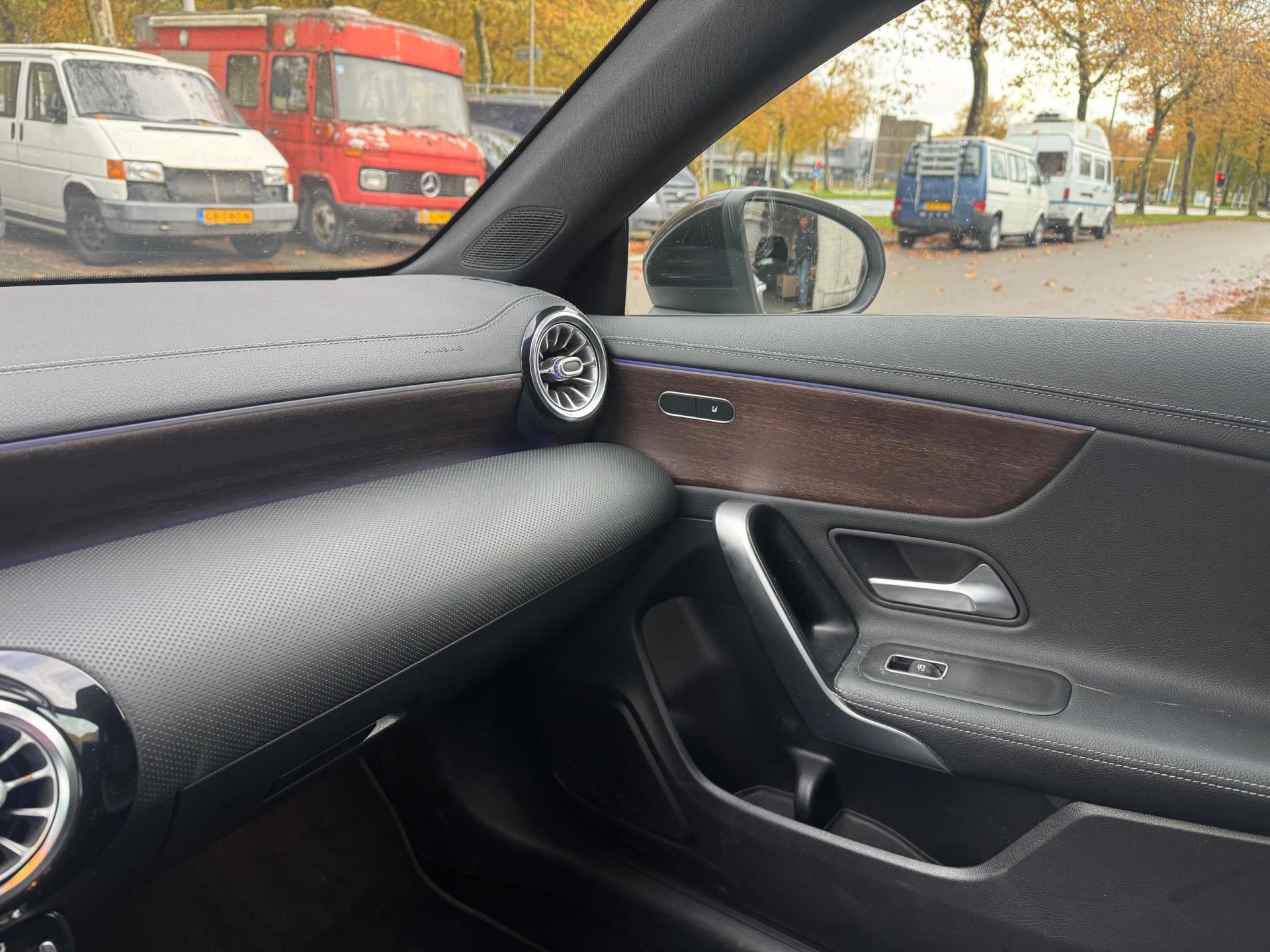 Mercedes-Benz CLA-klasse Shooting Brake 250 e Amg pakket (2020), foto 6