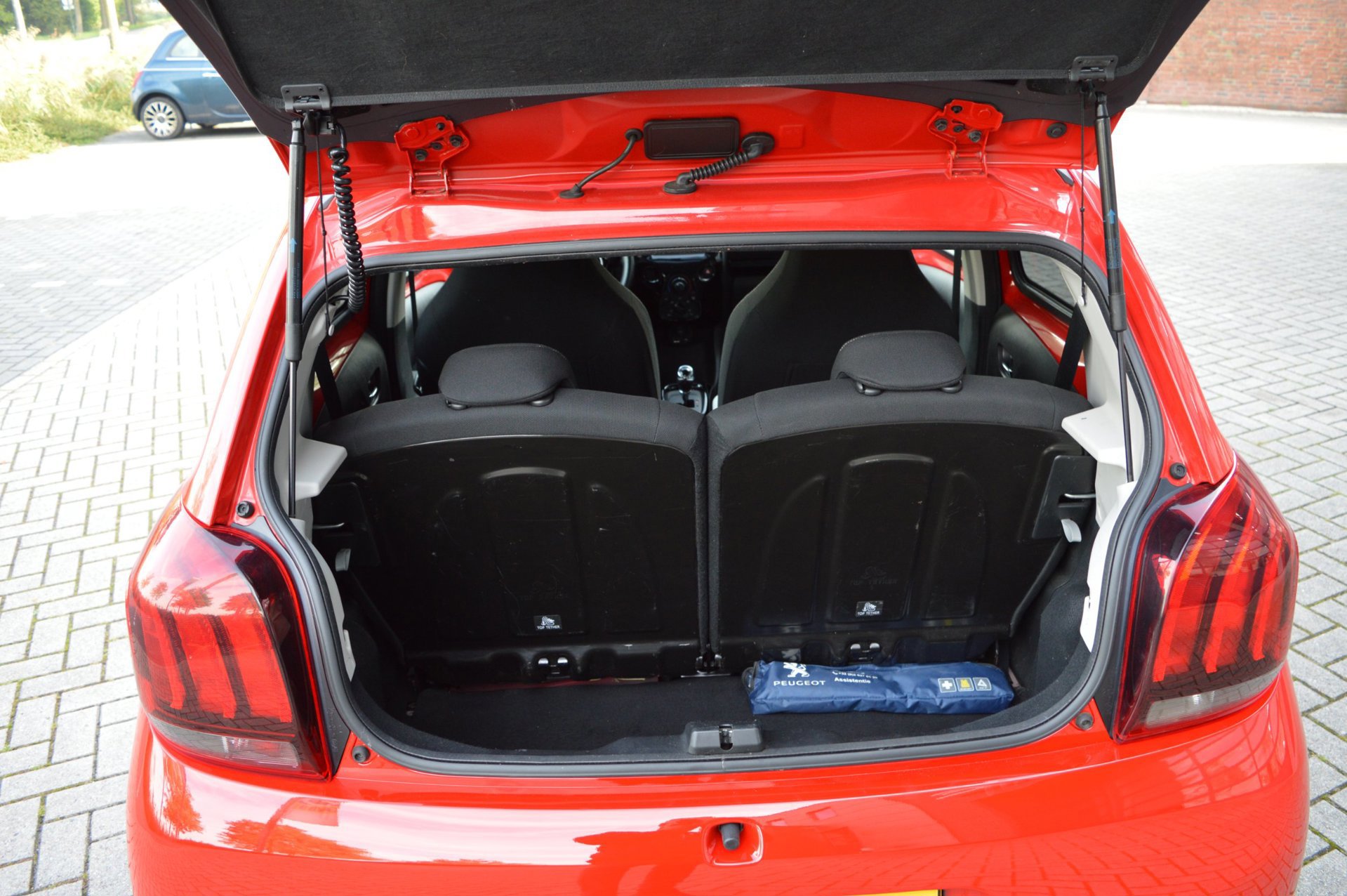 Peugeot 108 1.0 VTi Allure cabrio TOP (2017), foto 11