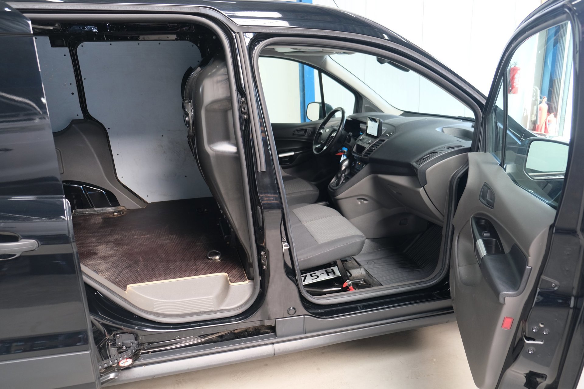 Ford Transit Connect 1.5 EcoBlue L1 (2020), foto 4