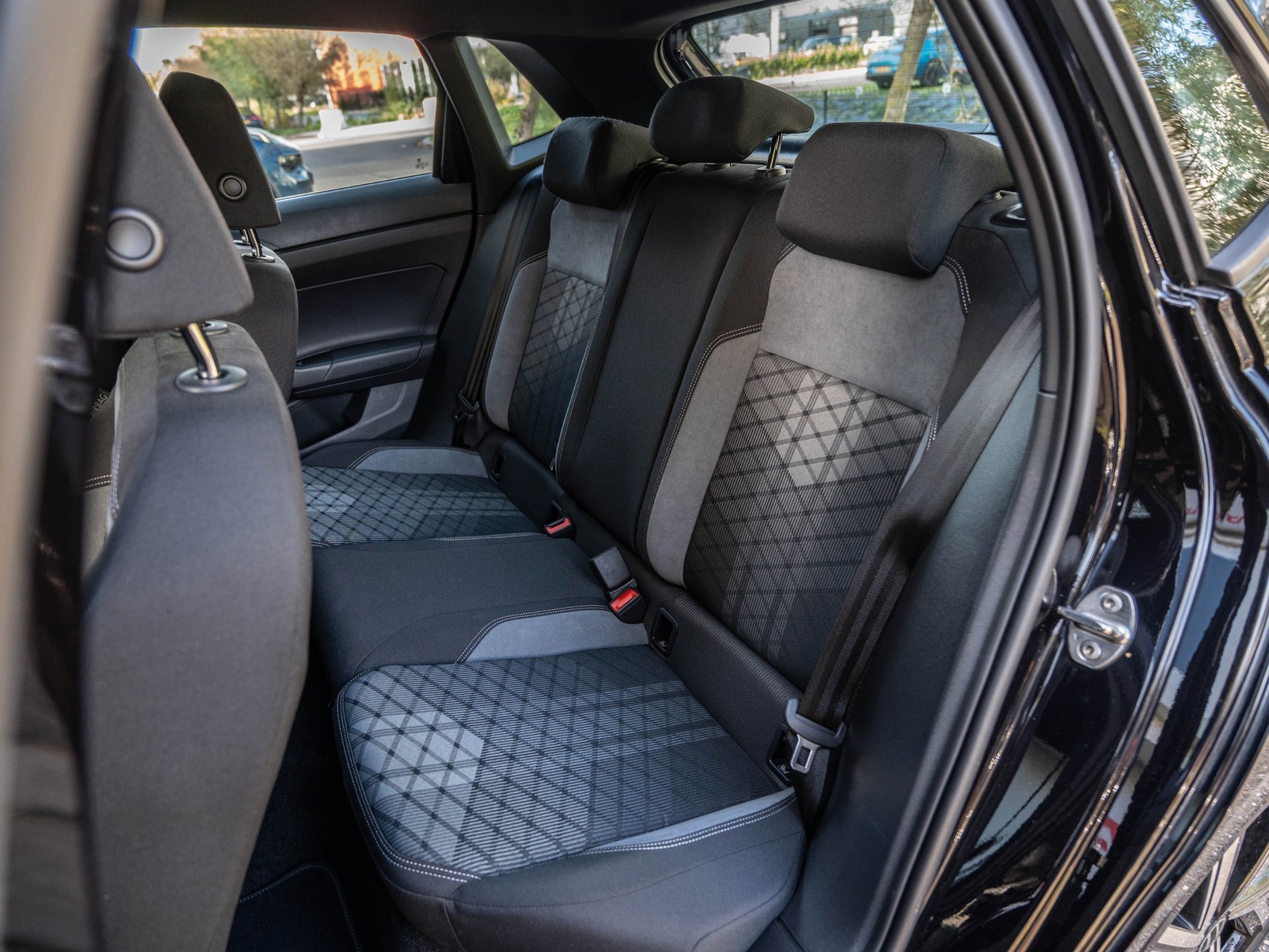 Volkswagen Polo 1.0 TSI 3xR-Line Matrix (2024), foto 15