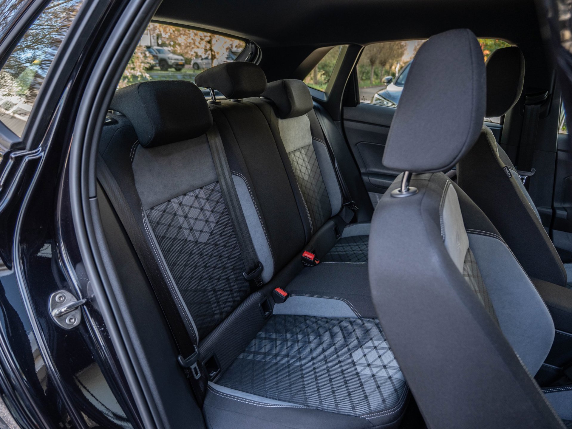 Volkswagen Polo 1.0 TSI 3xR-Line Matrix (2024), foto 16