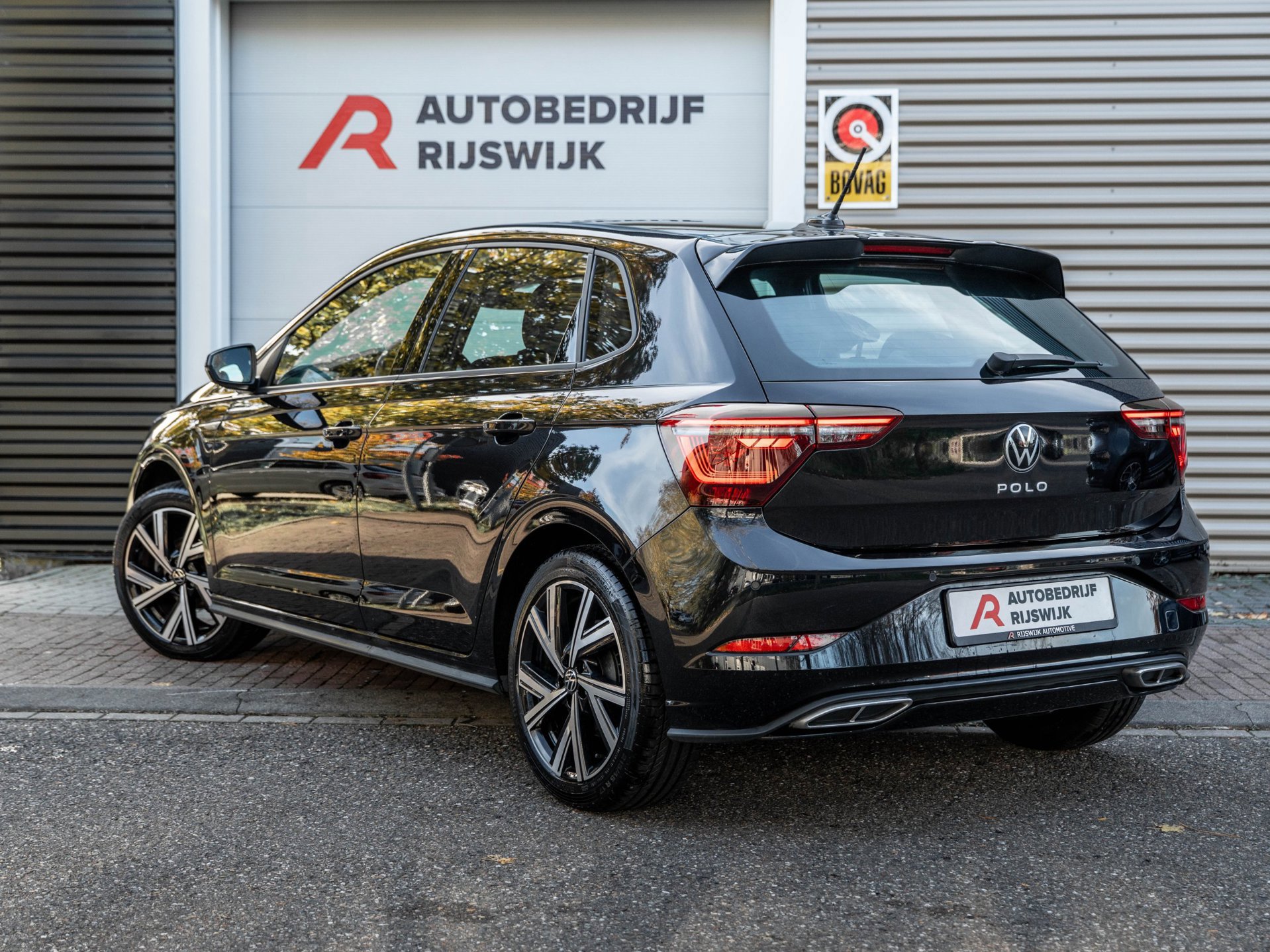 Volkswagen Polo 1.0 TSI 3xR-Line Matrix (2024), foto 3