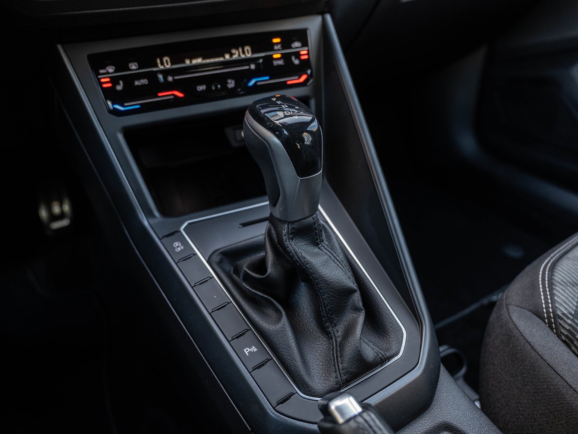 Volkswagen Polo 1.0 TSI 3xR-Line Matrix (2024), foto 24