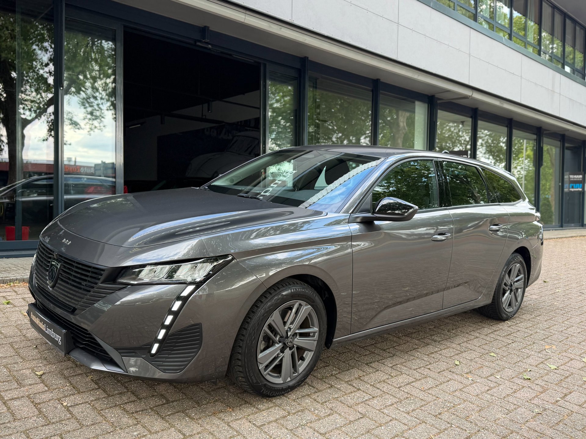 Peugeot 308 SW 1.2 PureTech Active Pack Business (2023), foto 29