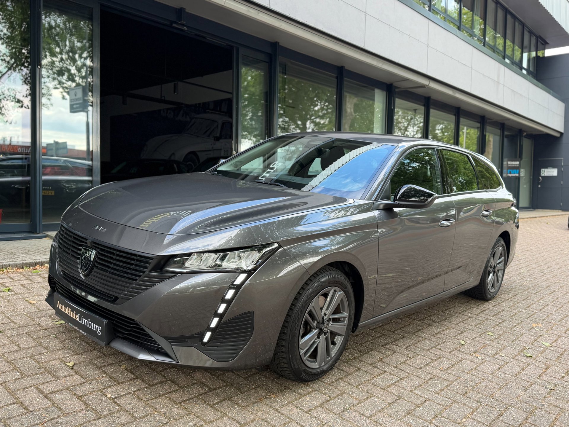 Peugeot 308 SW 1.2 PureTech Active Pack Business (2023), foto 30