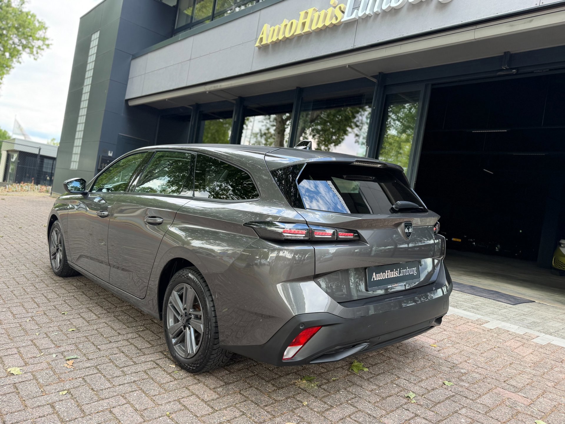 Peugeot 308 SW 1.2 PureTech Active Pack Business (2023), foto 33