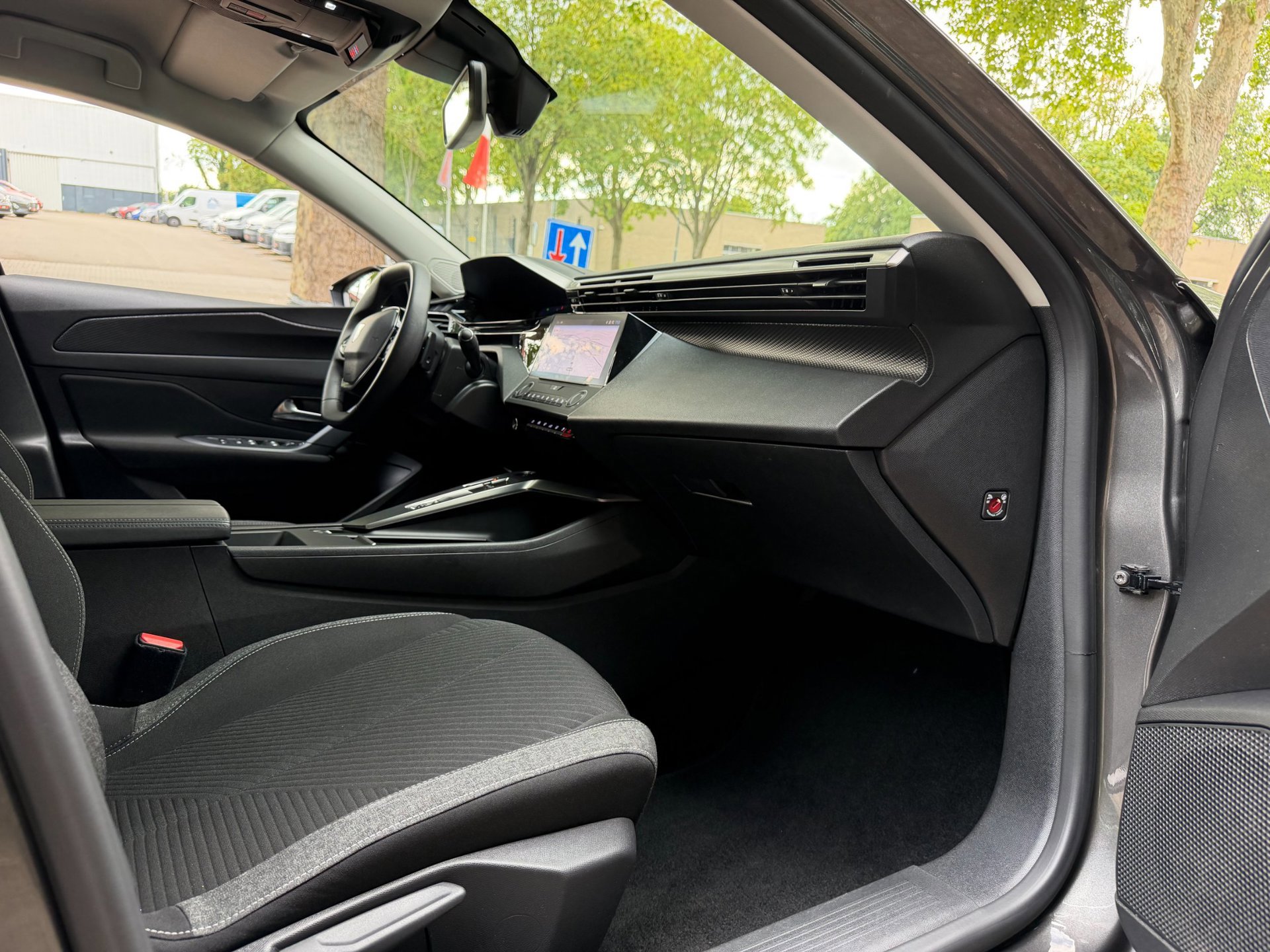 Peugeot 308 SW 1.2 PureTech Active Pack Business (2023), foto 8