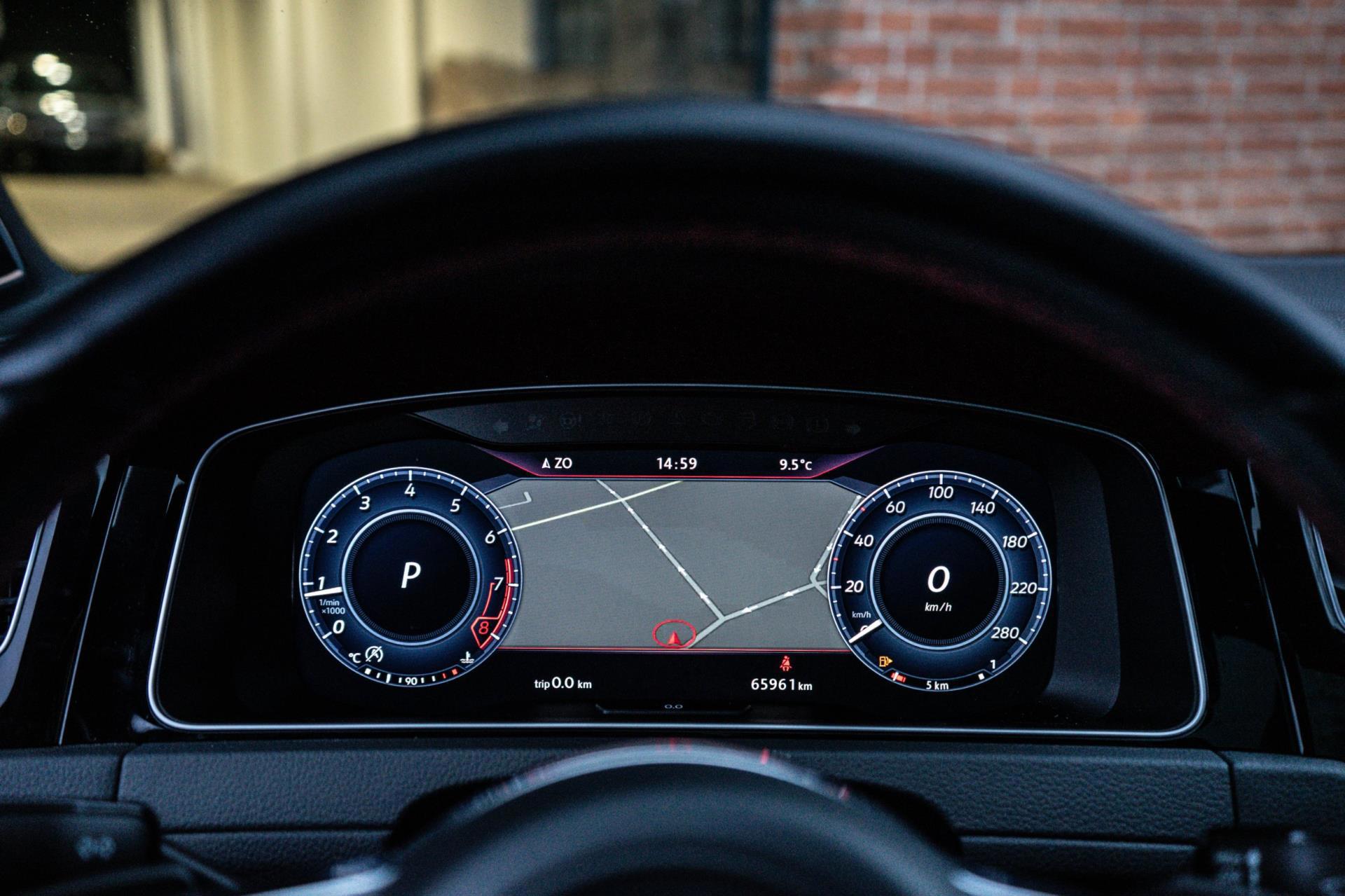 Volkswagen Golf 2.0 TSI GTI DCC (2017), foto 17