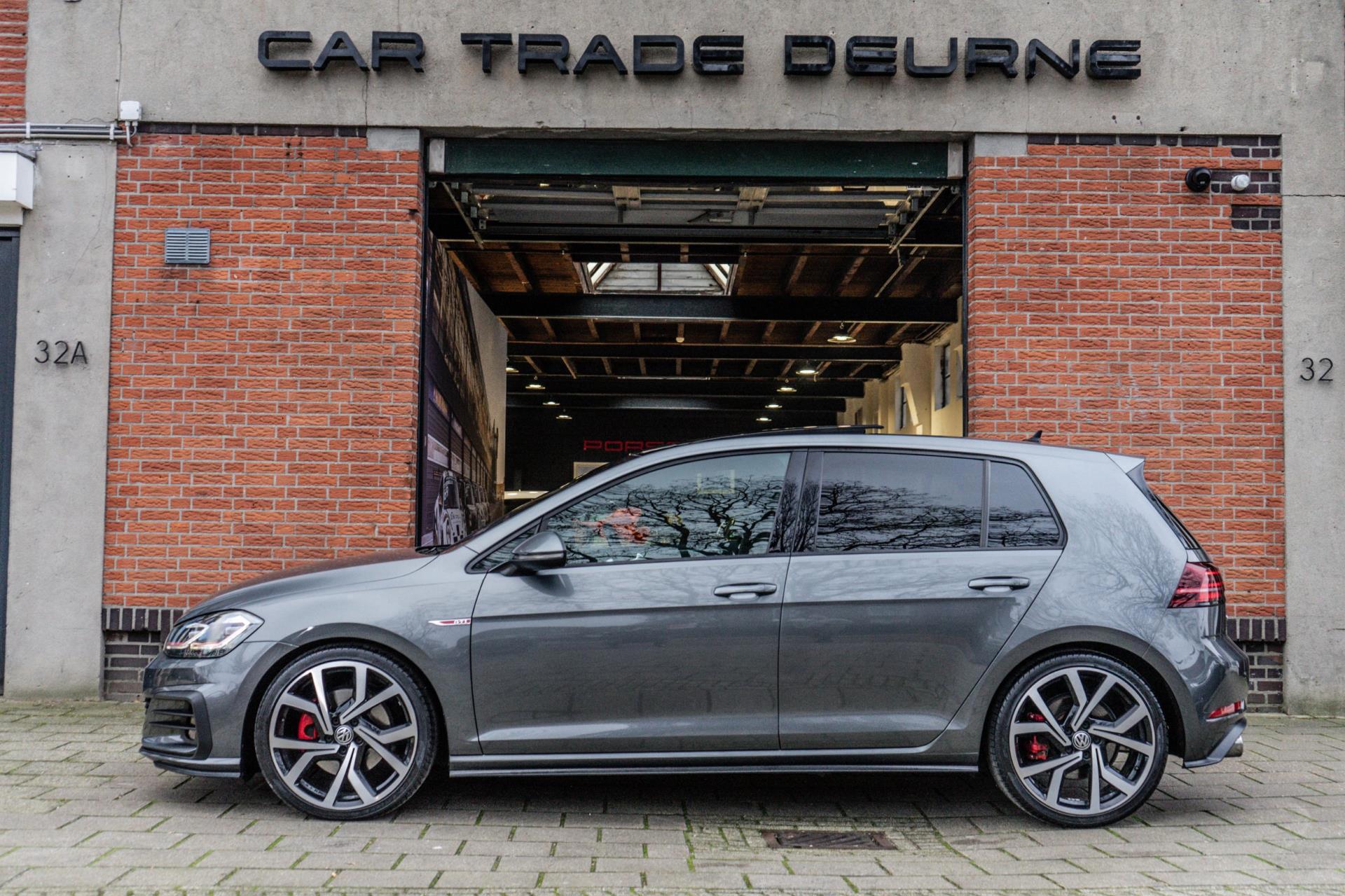 Volkswagen Golf 2.0 TSI GTI DCC (2017), foto 6
