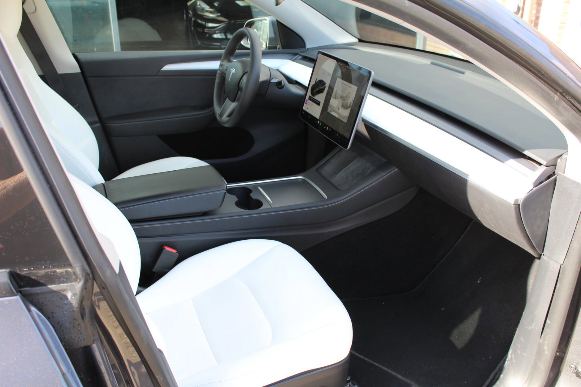Tesla Model Y Long Range AWD 75 kWh (2021), foto 20