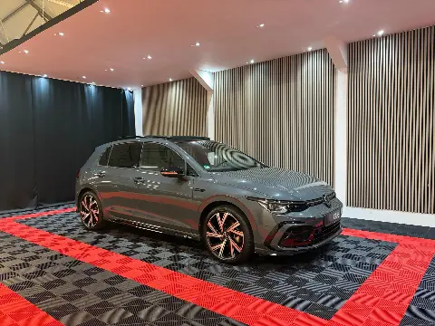 Volkswagen Golf 1.5 eTSI R-Line Business (2023)